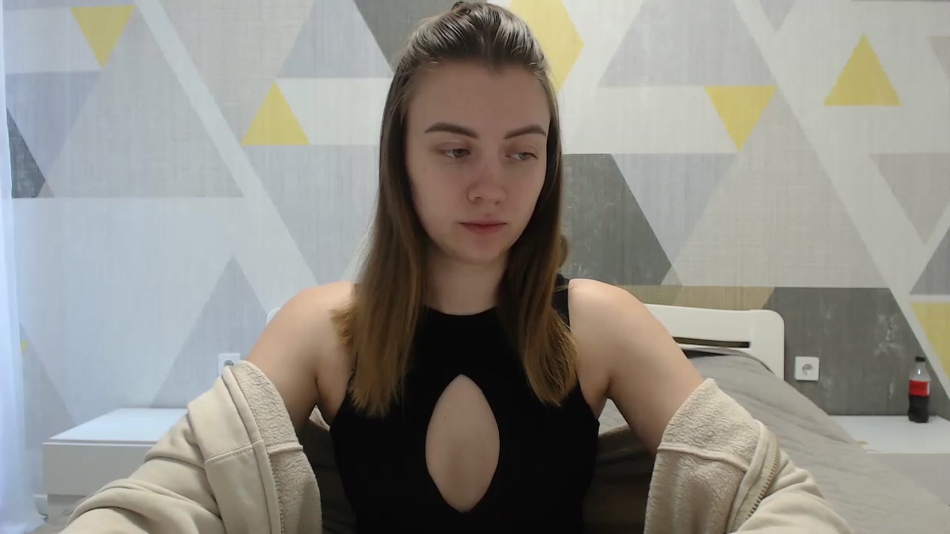 Gallery image thumbnail from Sulfate0's myfreecams stream on, 04/14/2025, 08:25 image 13 of 20