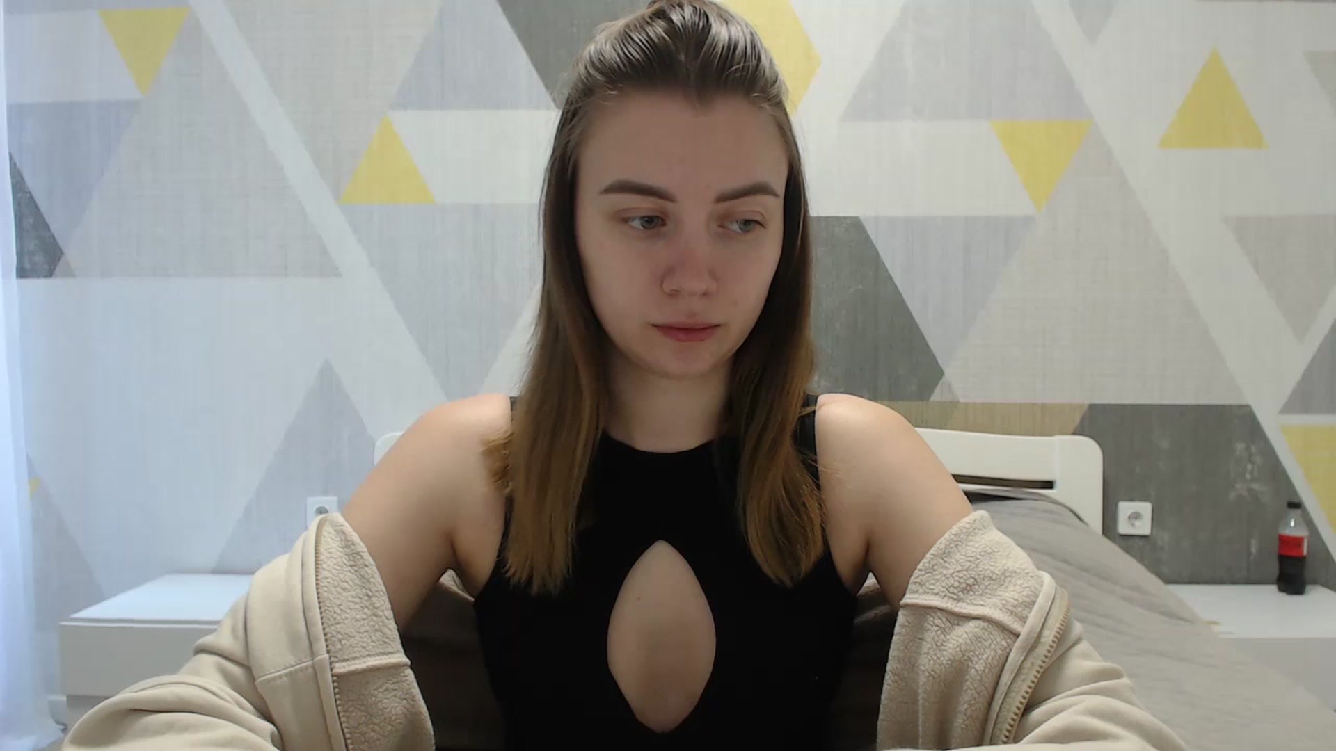 Gallery image thumbnail from Sulfate0's myfreecams stream on, 04/14/2025, 08:25 image 16 of 20