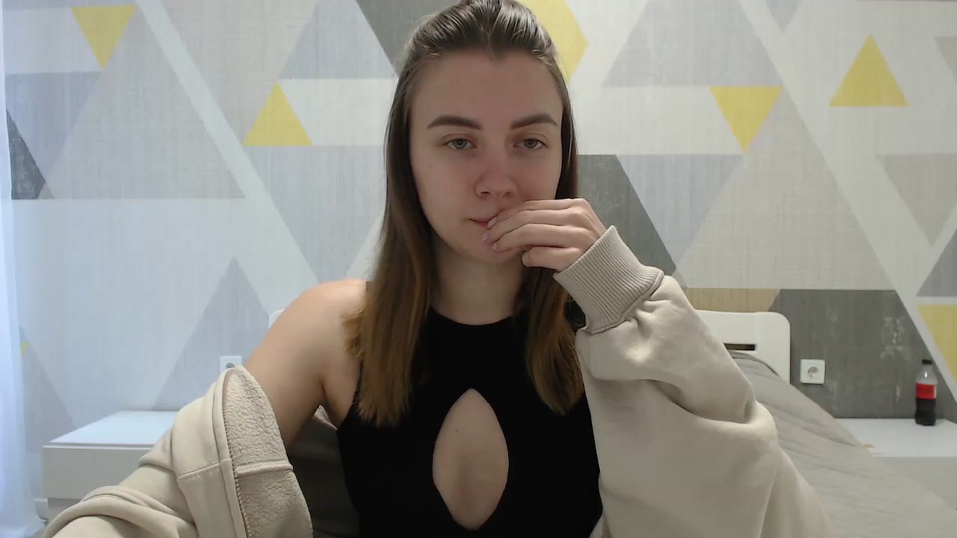 Gallery image thumbnail from Sulfate0's myfreecams stream on, 04/14/2025, 08:25 image 15 of 20