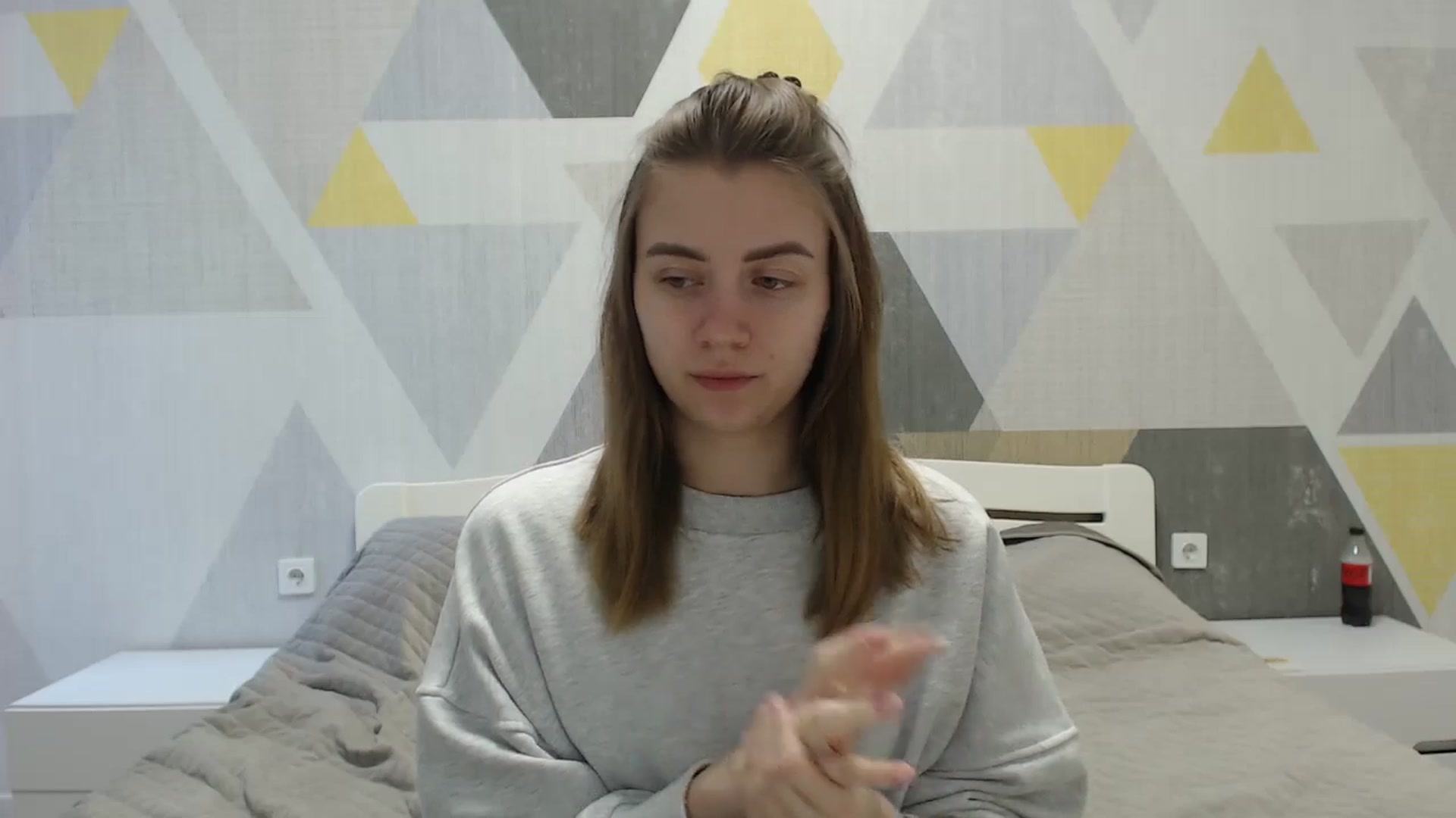 Gallery image thumbnail from Sulfate0's myfreecams stream on, 04/15/2025, 07:03 image 10 of 20