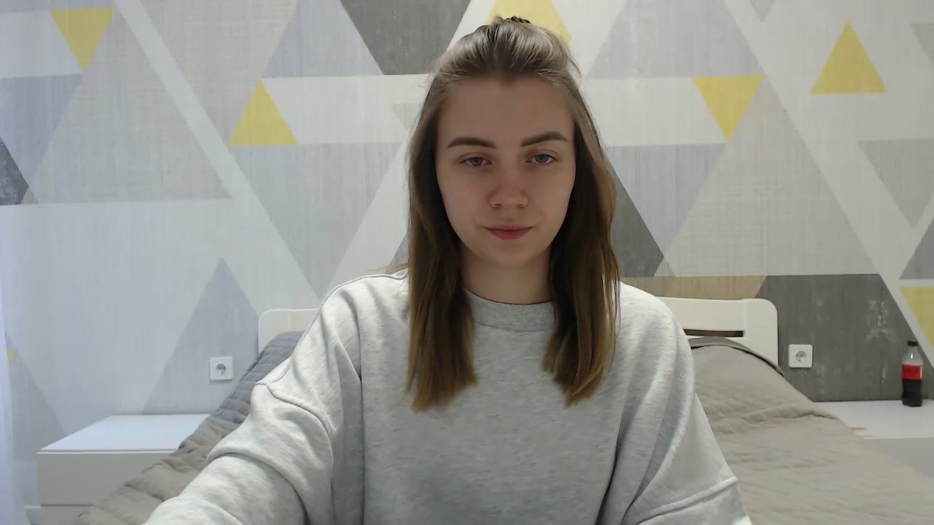 Gallery image thumbnail from Sulfate0's myfreecams stream on, 04/15/2025, 07:03 image 4 of 20