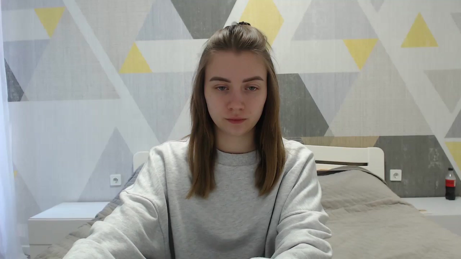 Gallery image thumbnail from Sulfate0's myfreecams stream on, 04/15/2025, 07:03 image 19 of 20