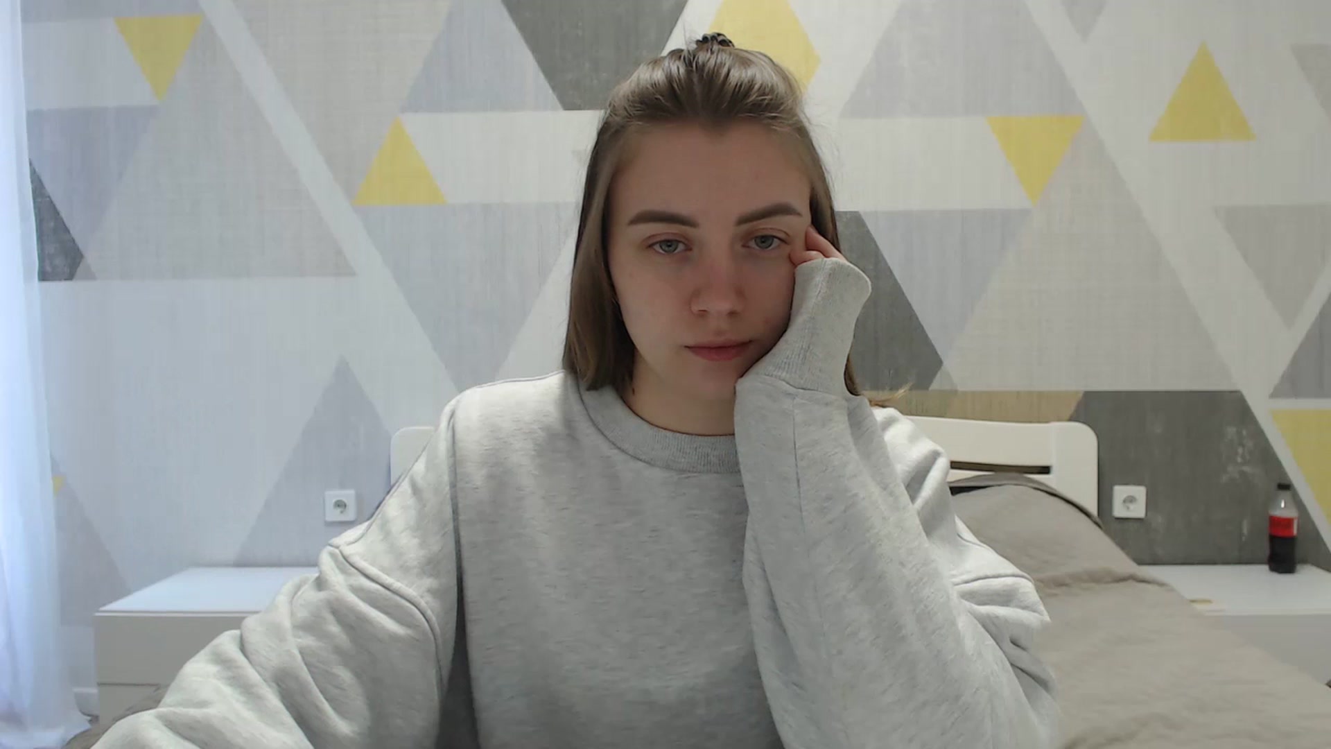 Gallery image thumbnail from Sulfate0's myfreecams stream on, 04/15/2025, 07:58 image 15 of 20