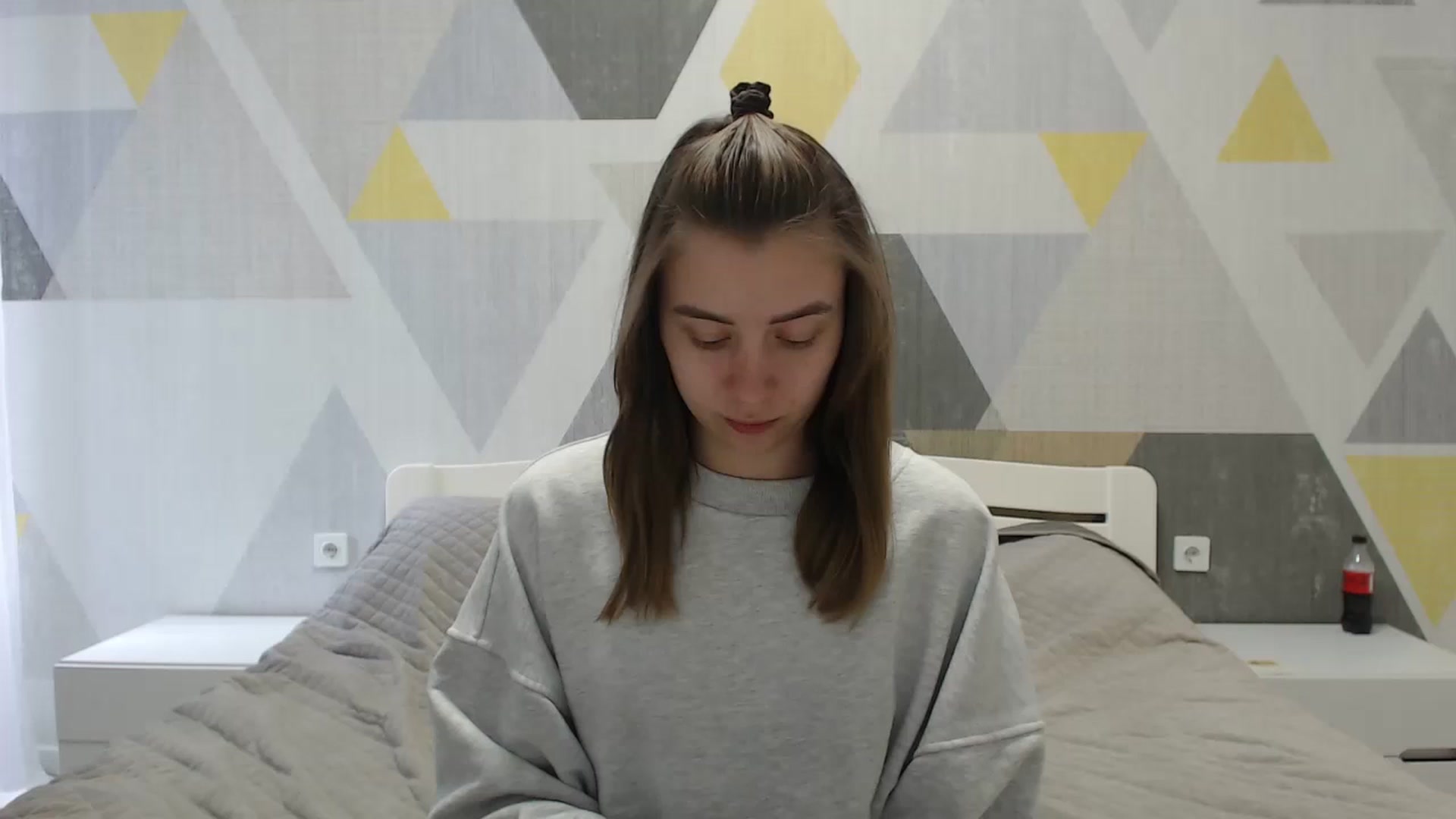 Gallery image thumbnail from Sulfate0's myfreecams stream on, 04/15/2025, 08:48 image 19 of 20