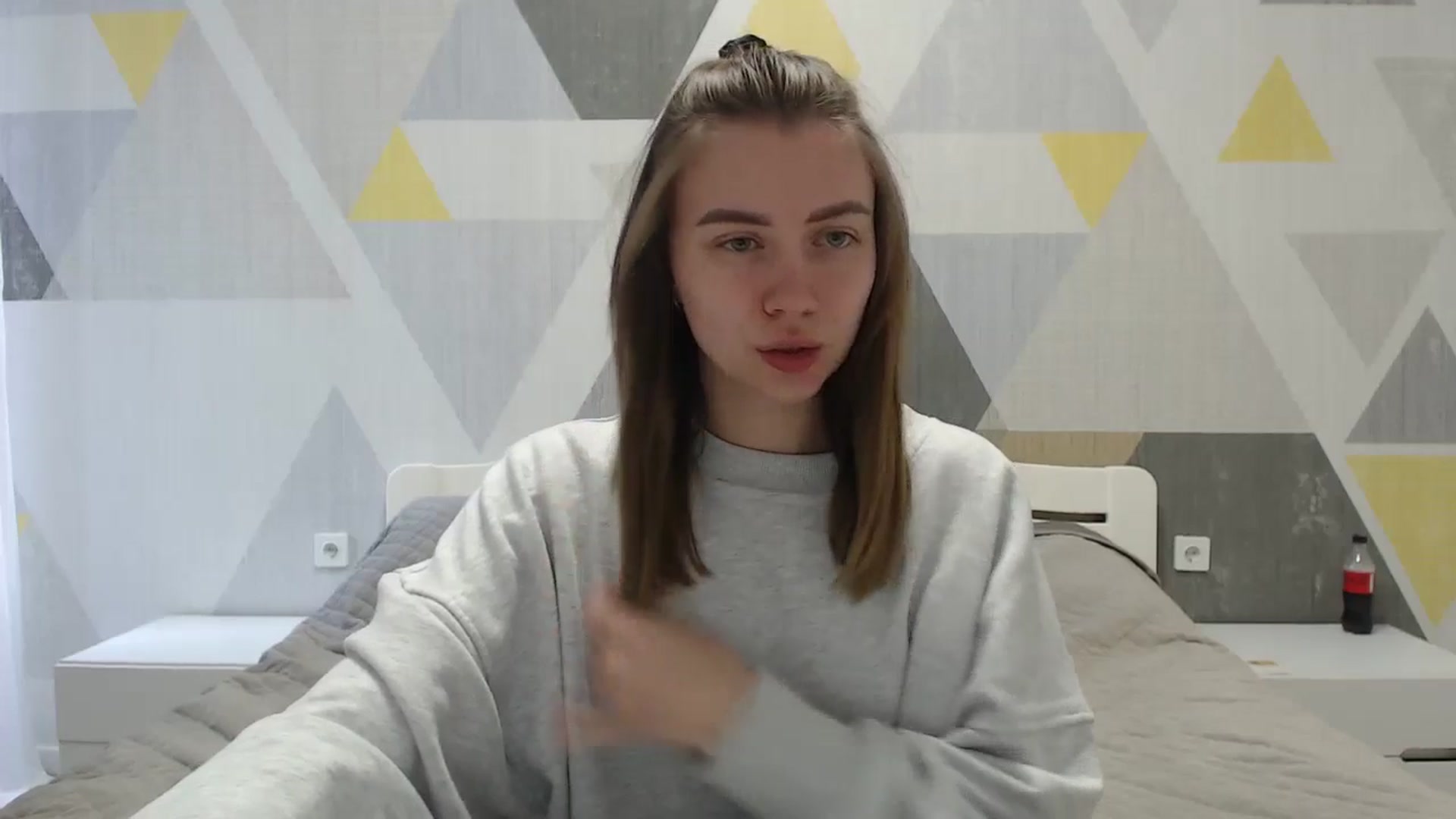 Gallery image thumbnail from Sulfate0's myfreecams stream on, 04/15/2025, 08:48 image 5 of 20
