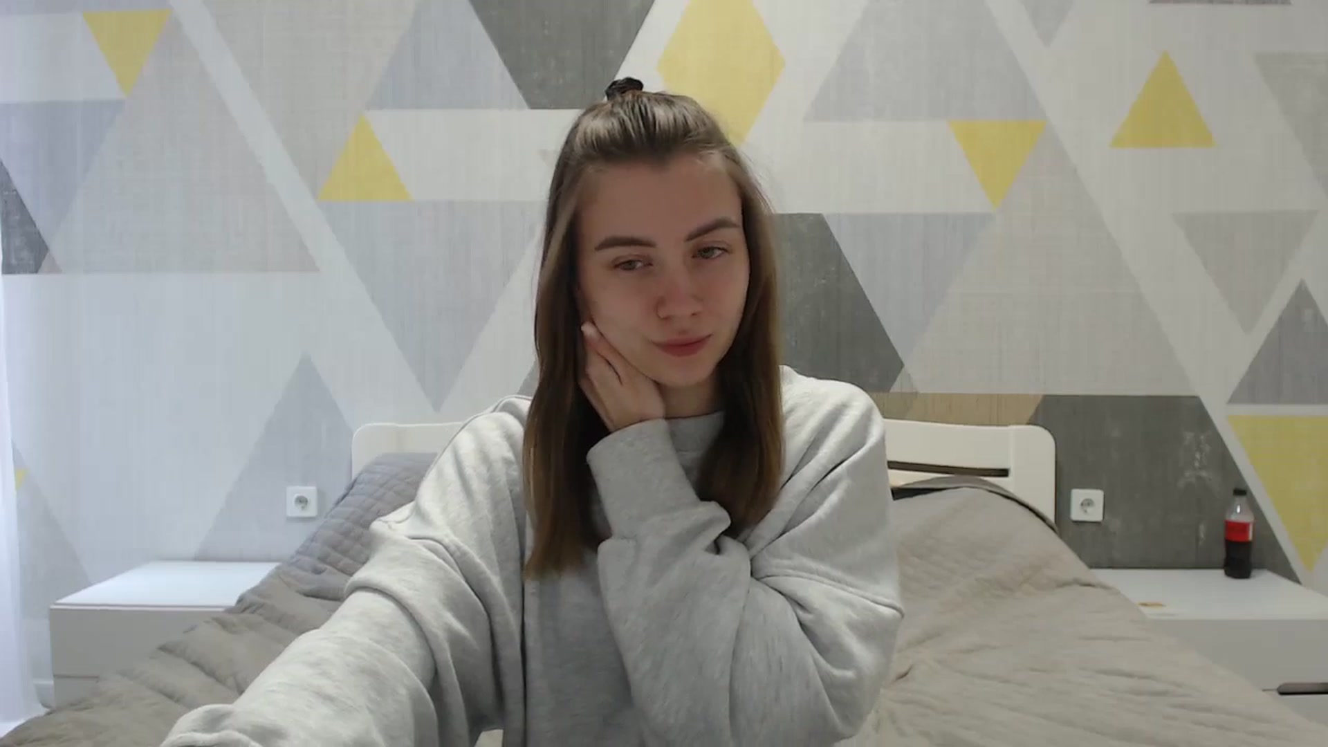 Gallery image thumbnail from Sulfate0's myfreecams stream on, 04/15/2025, 08:48 image 17 of 20