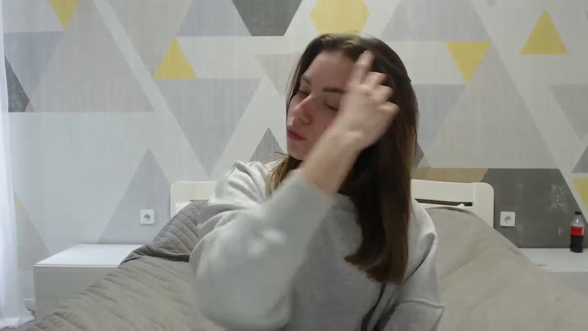 Gallery image thumbnail from Sulfate0's myfreecams stream on, 04/16/2025, 08:55 image 16 of 20