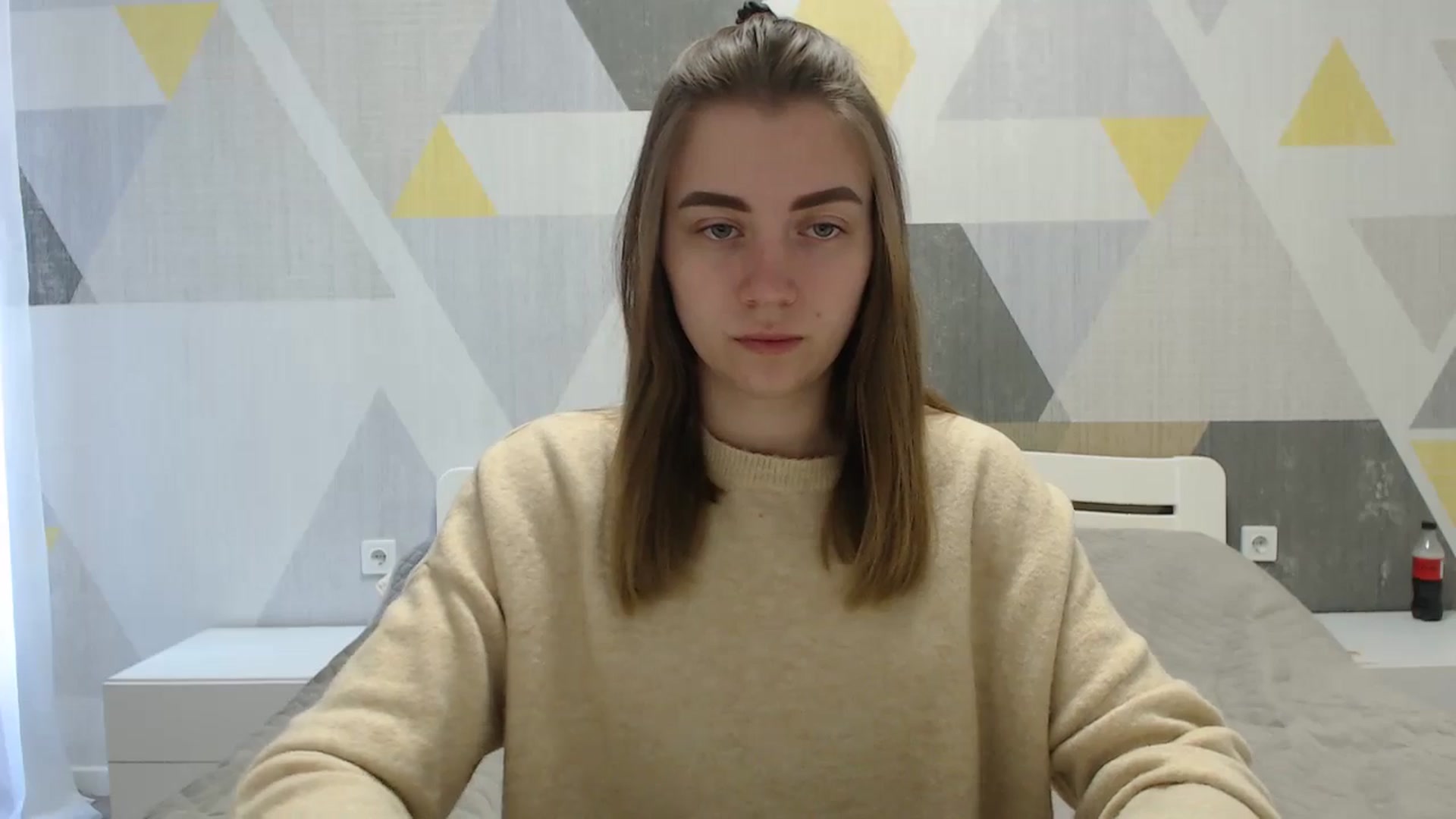 Gallery image thumbnail from Sulfate0's myfreecams stream on, 04/17/2025, 07:18 image 12 of 20