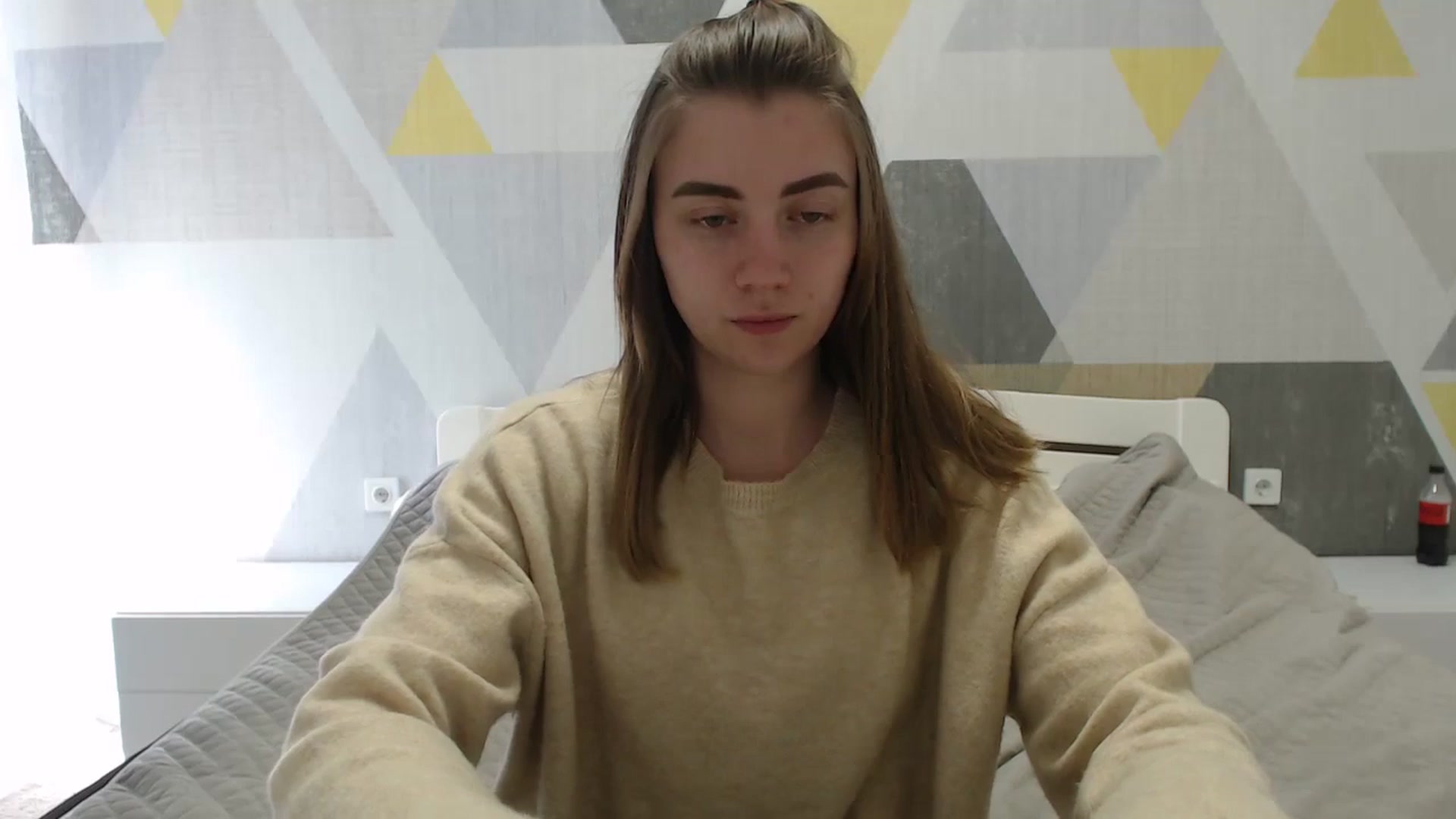 Gallery image thumbnail from Sulfate0's myfreecams stream on, 04/17/2025, 10:04 image 18 of 20