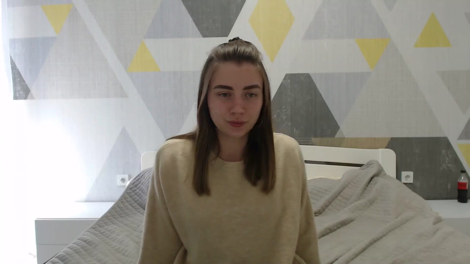 Gallery image thumbnail from Sulfate0's myfreecams stream on, 04/17/2025, 10:04 image 14 of 20