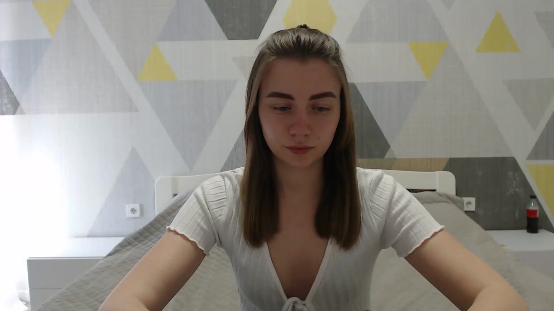 Gallery image thumbnail from Sulfate0's myfreecams stream on, 04/17/2025, 10:38 image 15 of 20