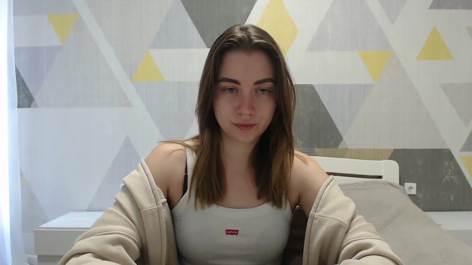 Gallery image thumbnail from Sulfate0's myfreecams stream on, 04/18/2025, 07:44 image 7 of 20