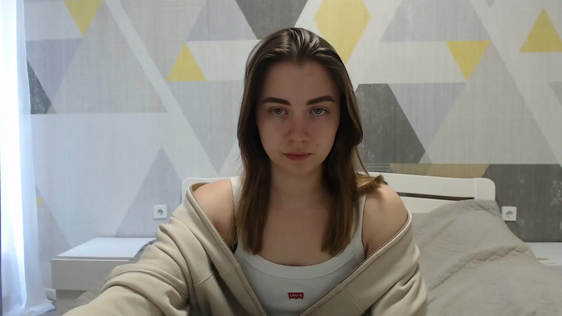 Gallery image thumbnail from Sulfate0's myfreecams stream on, 04/18/2025, 08:37 image 1 of 20