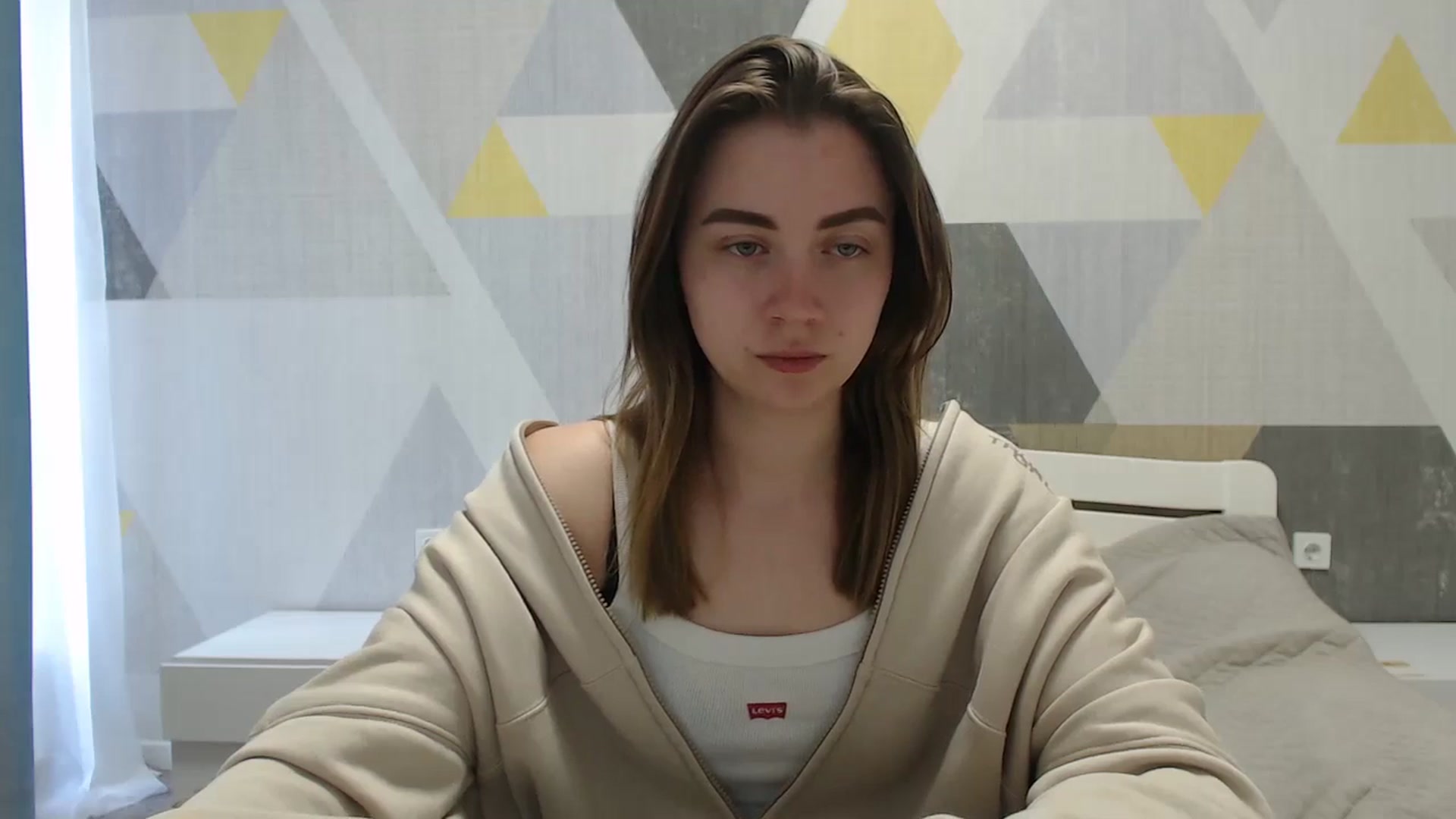 Gallery image thumbnail from Sulfate0's myfreecams stream on, 04/18/2025, 08:37 image 5 of 20