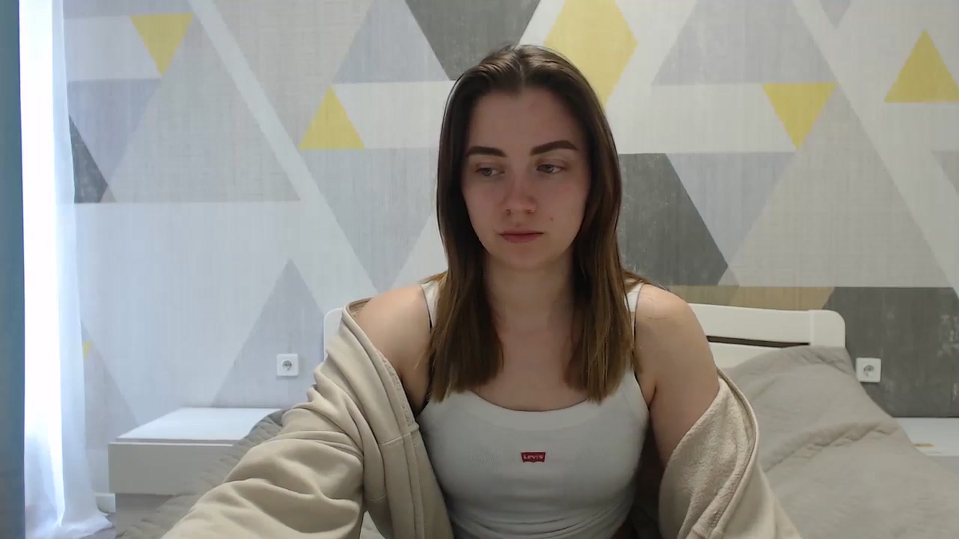 Gallery image thumbnail from Sulfate0's myfreecams stream on, 04/18/2025, 09:07 image 19 of 20