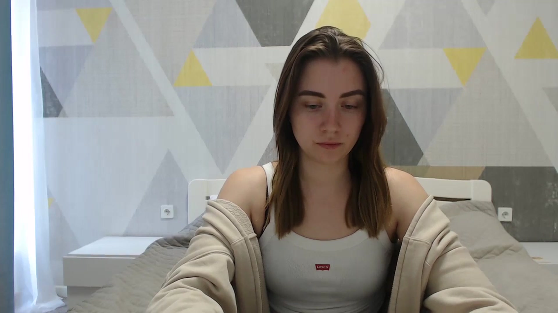 Gallery image thumbnail from Sulfate0's myfreecams stream on, 04/18/2025, 09:07 image 5 of 20
