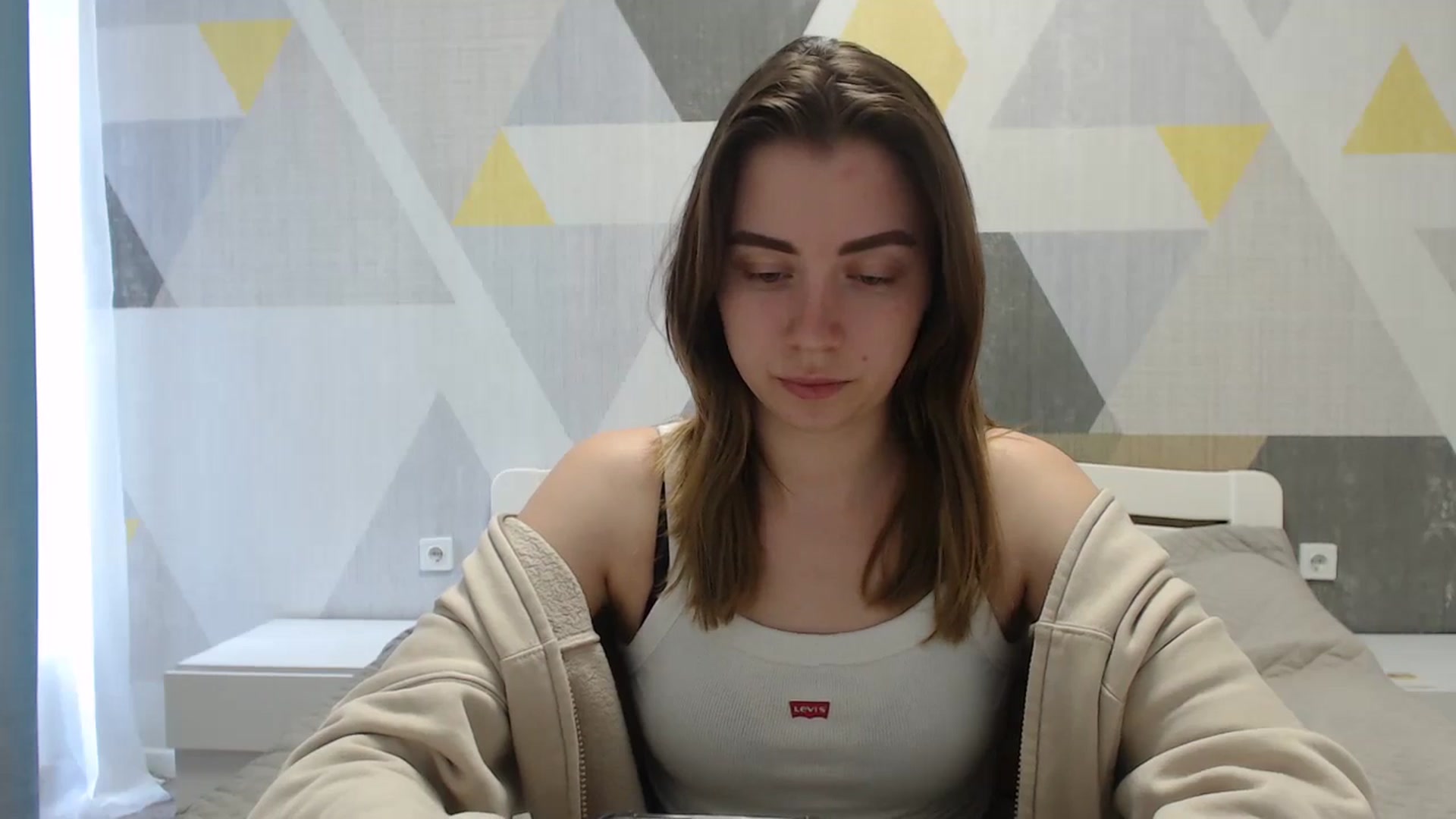 Gallery image thumbnail from Sulfate0's myfreecams stream on, 04/18/2025, 09:07 image 14 of 20