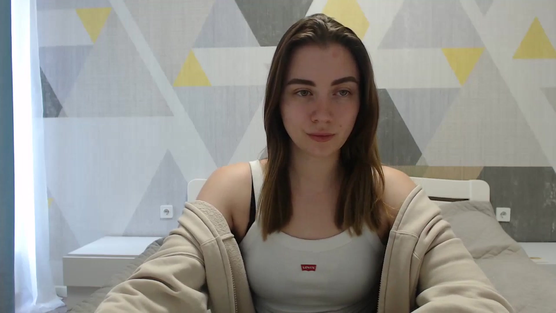 Gallery image thumbnail from Sulfate0's myfreecams stream on, 04/18/2025, 09:07 image 6 of 20