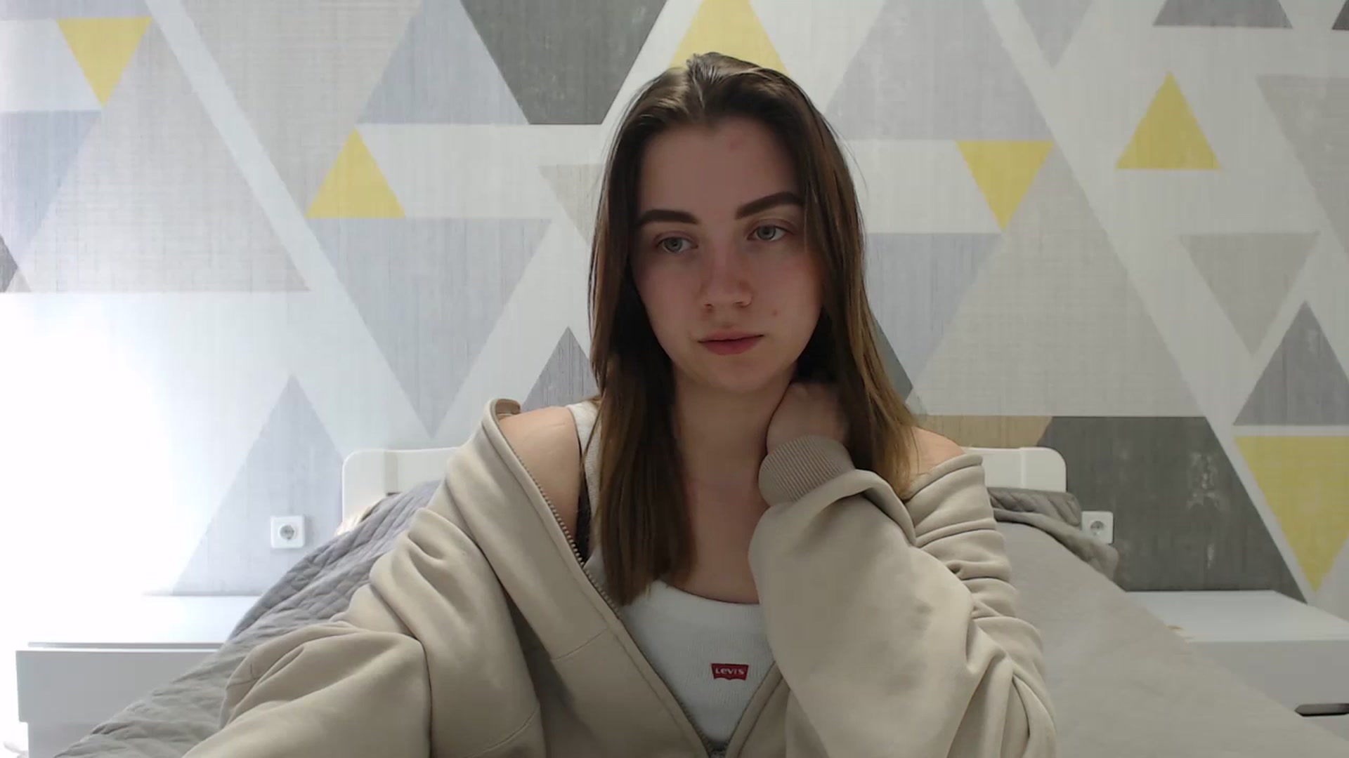 Gallery image thumbnail from Sulfate0's myfreecams stream on, 04/18/2025, 10:30 image 8 of 20