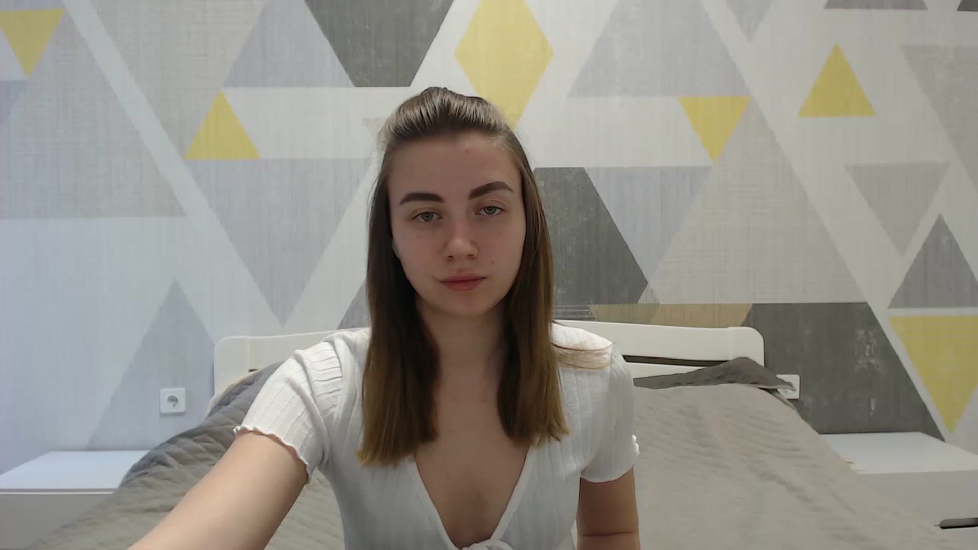 Gallery image thumbnail from Sulfate0's myfreecams stream on, 04/19/2025, 07:52 image 11 of 20