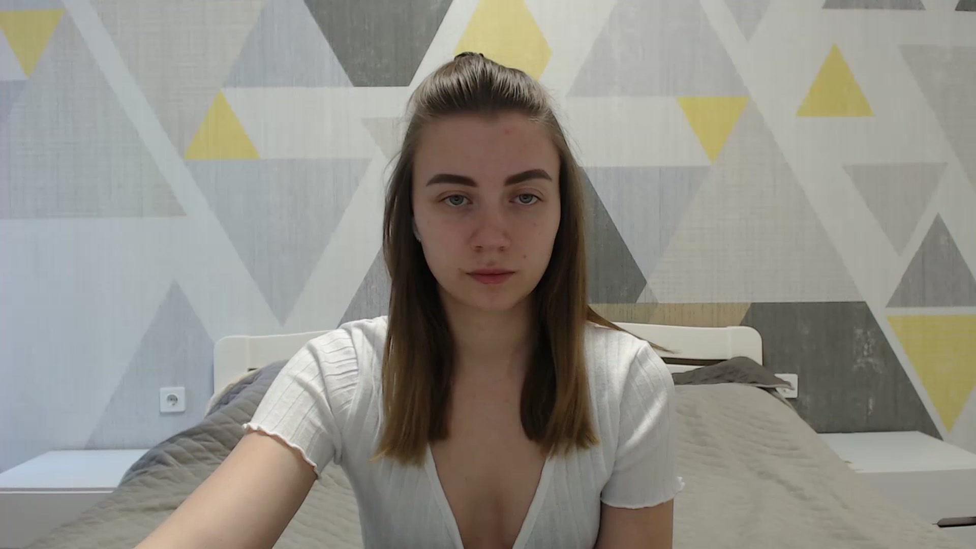 Gallery image thumbnail from Sulfate0's myfreecams stream on, 04/19/2025, 07:52 image 3 of 20