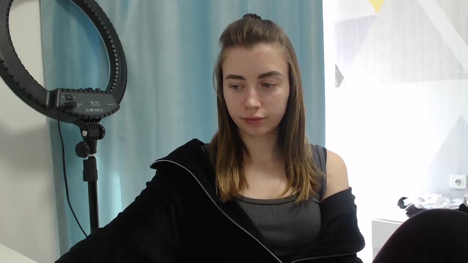 Gallery image thumbnail from Sulfate0's myfreecams stream on, 04/19/2025, 09:39 image 20 of 20