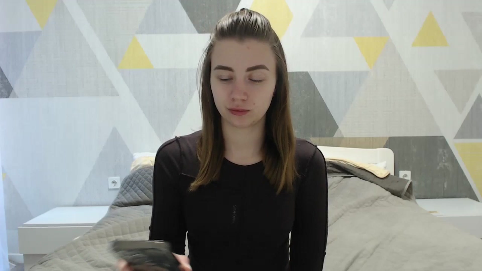 Gallery image thumbnail from Sulfate0's myfreecams stream on, 04/20/2025, 07:27 image 4 of 20