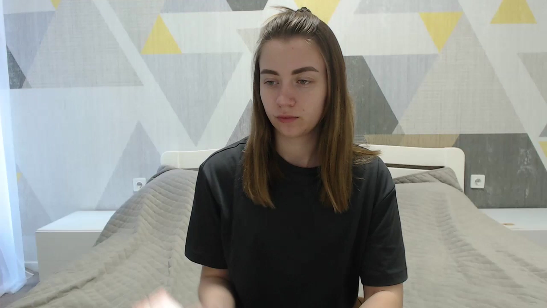 Gallery image thumbnail from Sulfate0's myfreecams stream on, 04/21/2025, 07:43 image 1 of 20