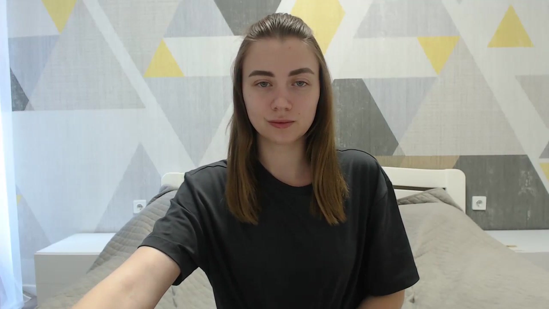 Gallery image thumbnail from Sulfate0's myfreecams stream on, 04/21/2025, 08:19 image 14 of 20