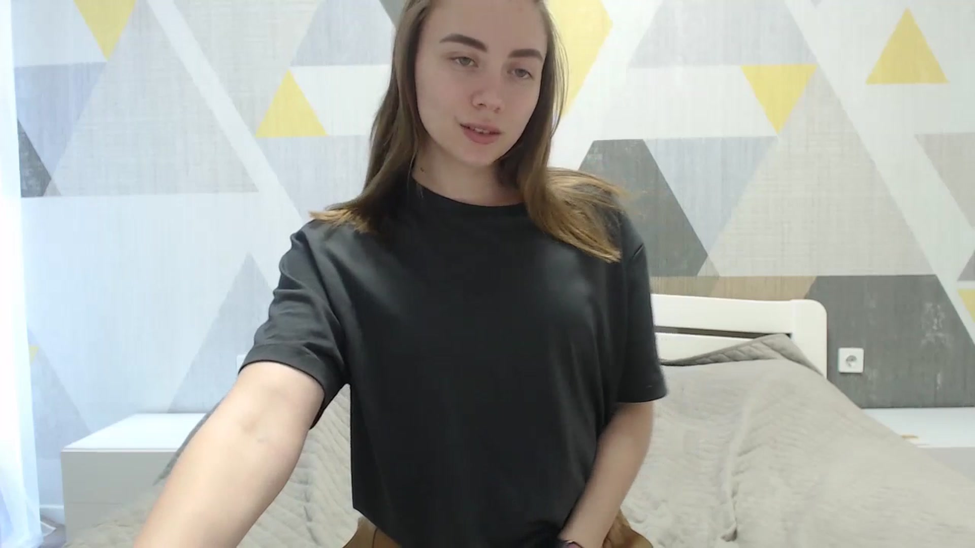 Gallery image thumbnail from Sulfate0's myfreecams stream on, 04/21/2025, 08:19 image 18 of 20