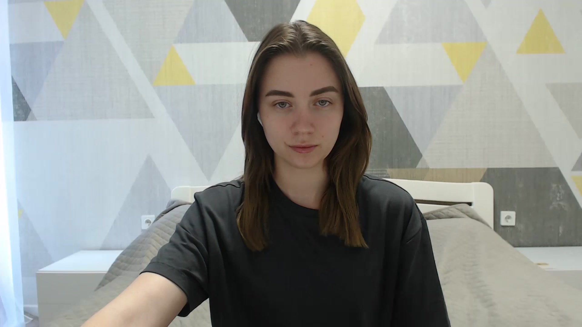 Gallery image thumbnail from Sulfate0's myfreecams stream on, 04/21/2025, 08:49 image 15 of 20