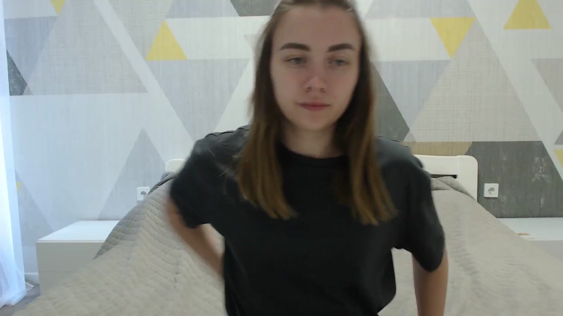 Gallery image thumbnail from Sulfate0's myfreecams stream on, 04/21/2025, 08:49 image 2 of 20
