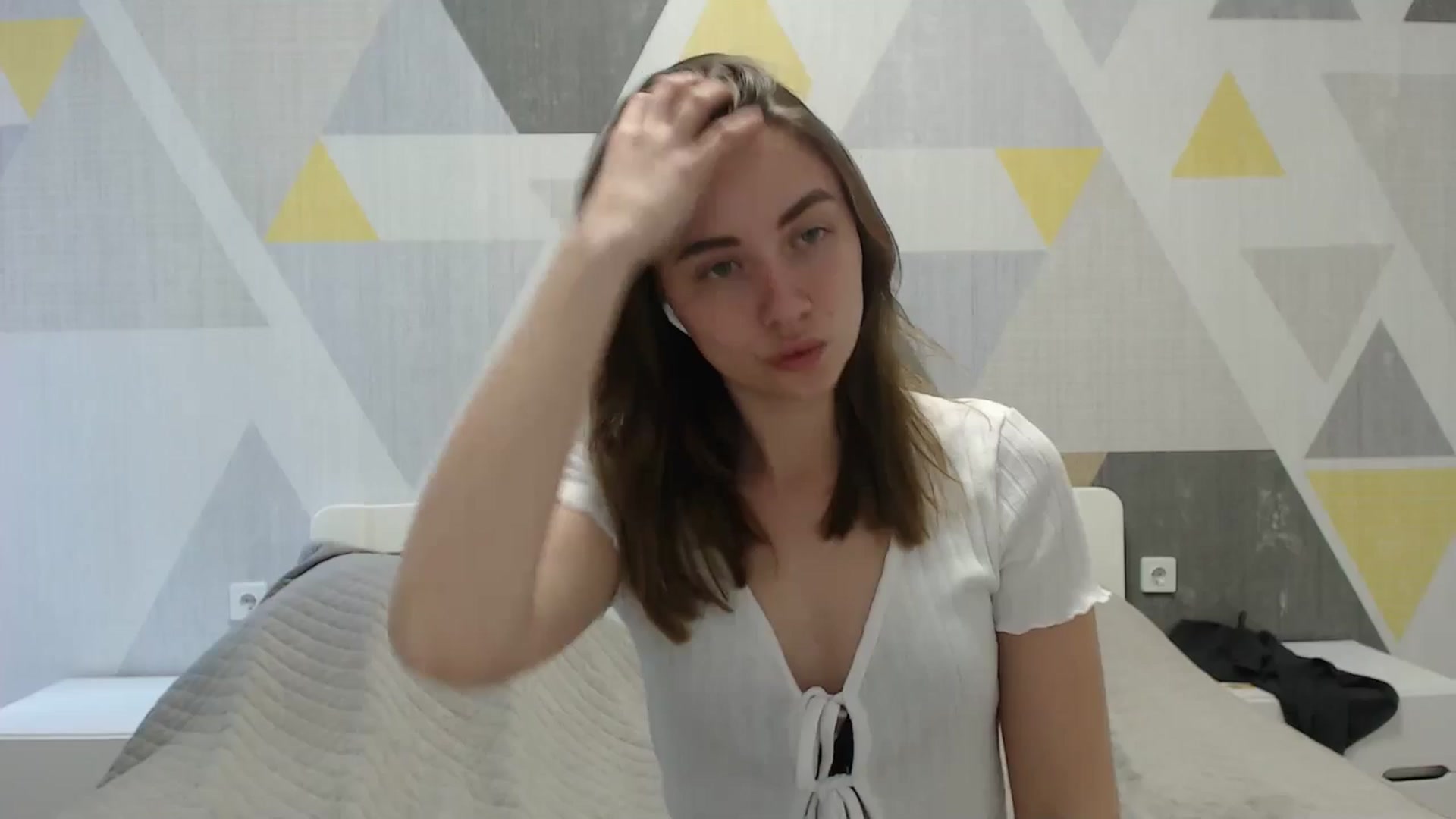Gallery image thumbnail from Sulfate0's myfreecams stream on, 04/21/2025, 09:01 image 1 of 20