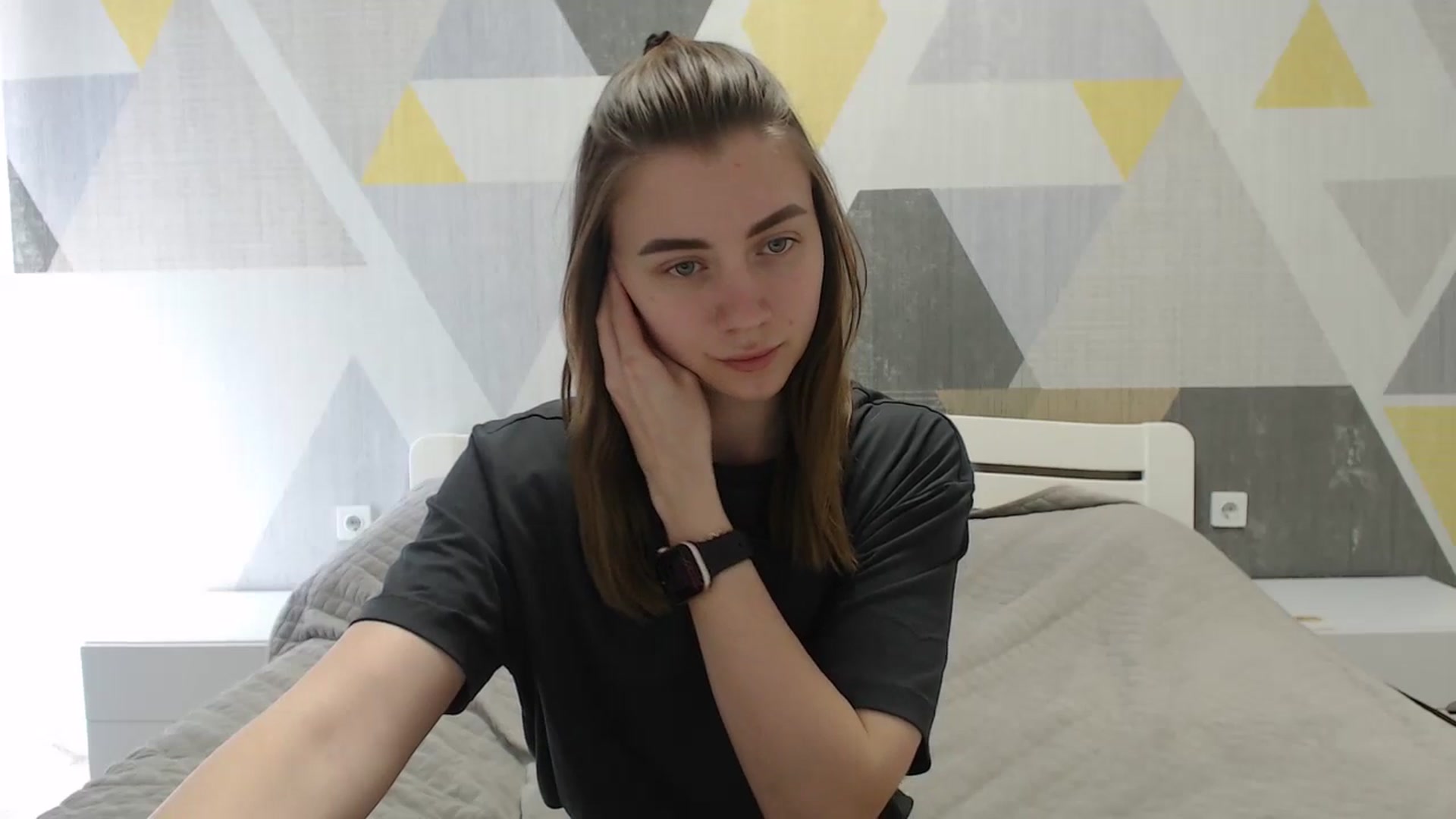 Gallery image thumbnail from Sulfate0's myfreecams stream on, 04/21/2025, 10:09 image 20 of 20