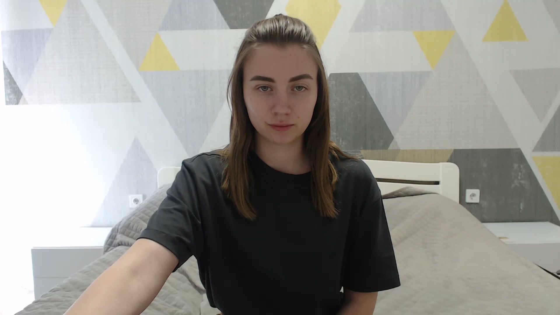 Gallery image thumbnail from Sulfate0's myfreecams stream on, 04/21/2025, 10:09 image 11 of 20