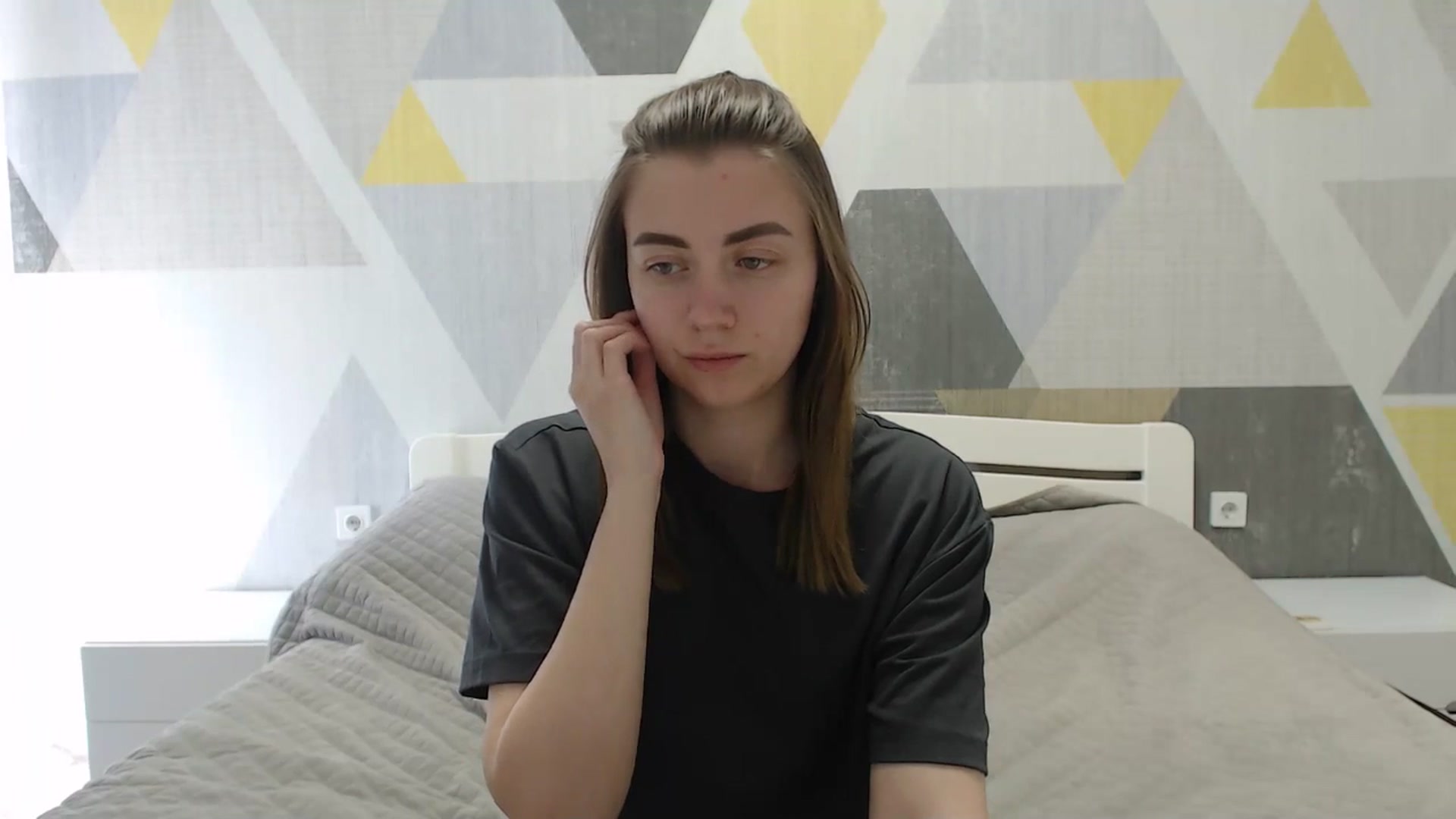Gallery image thumbnail from Sulfate0's myfreecams stream on, 04/21/2025, 10:09 image 19 of 20