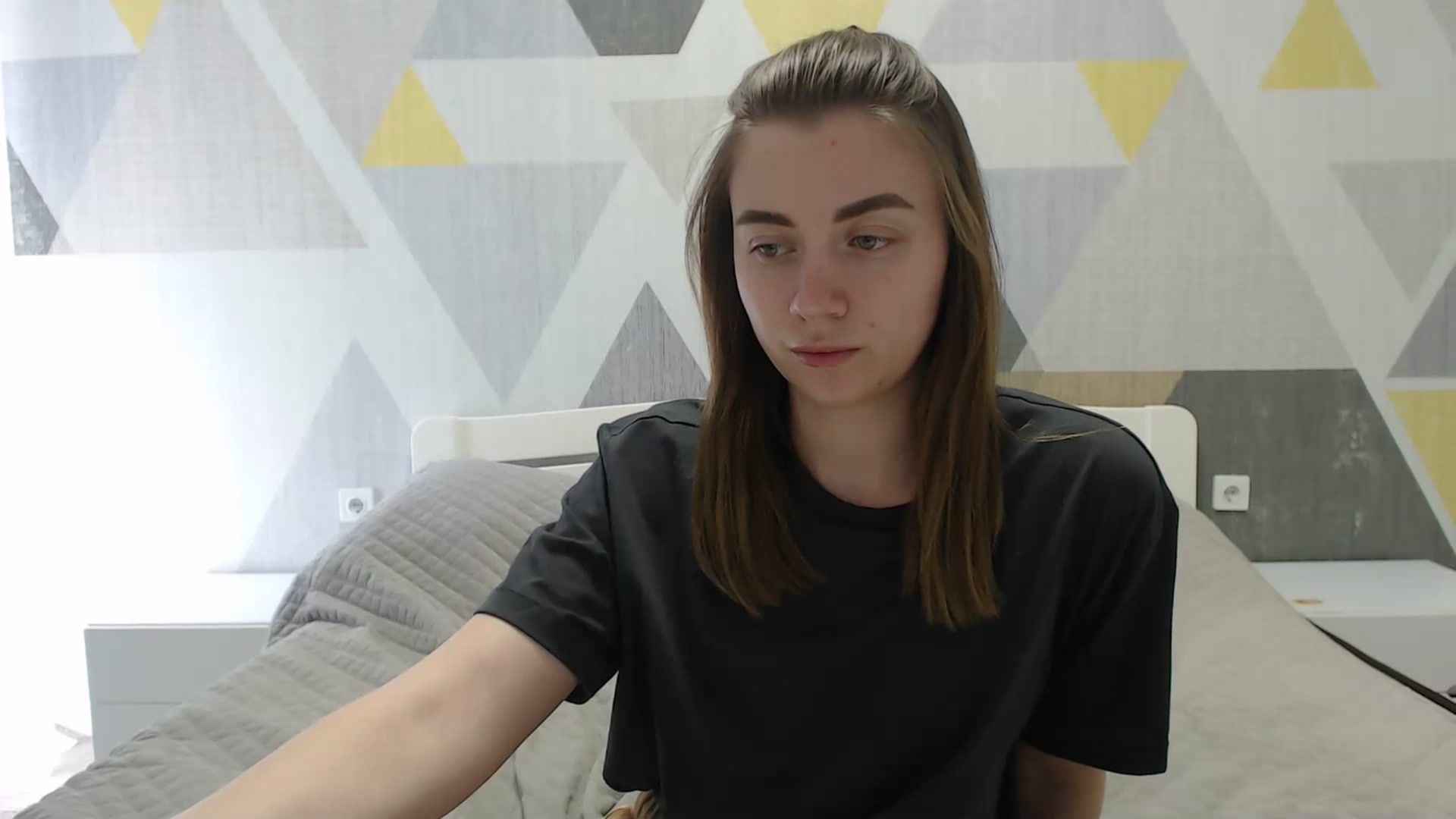 Gallery image thumbnail from Sulfate0's myfreecams stream on, 04/21/2025, 10:28 image 18 of 20