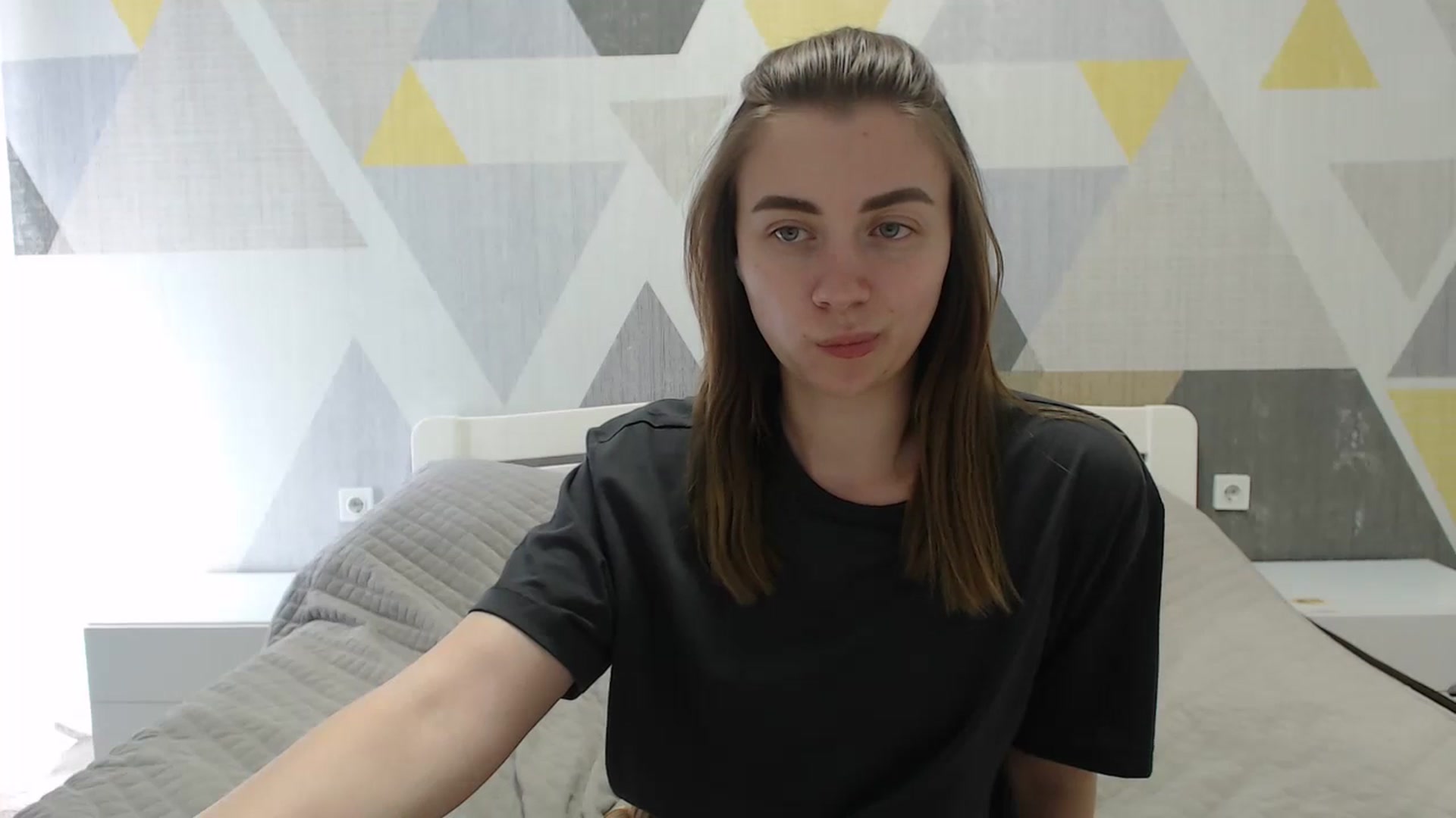 Gallery image thumbnail from Sulfate0's myfreecams stream on, 04/21/2025, 10:28 image 19 of 20