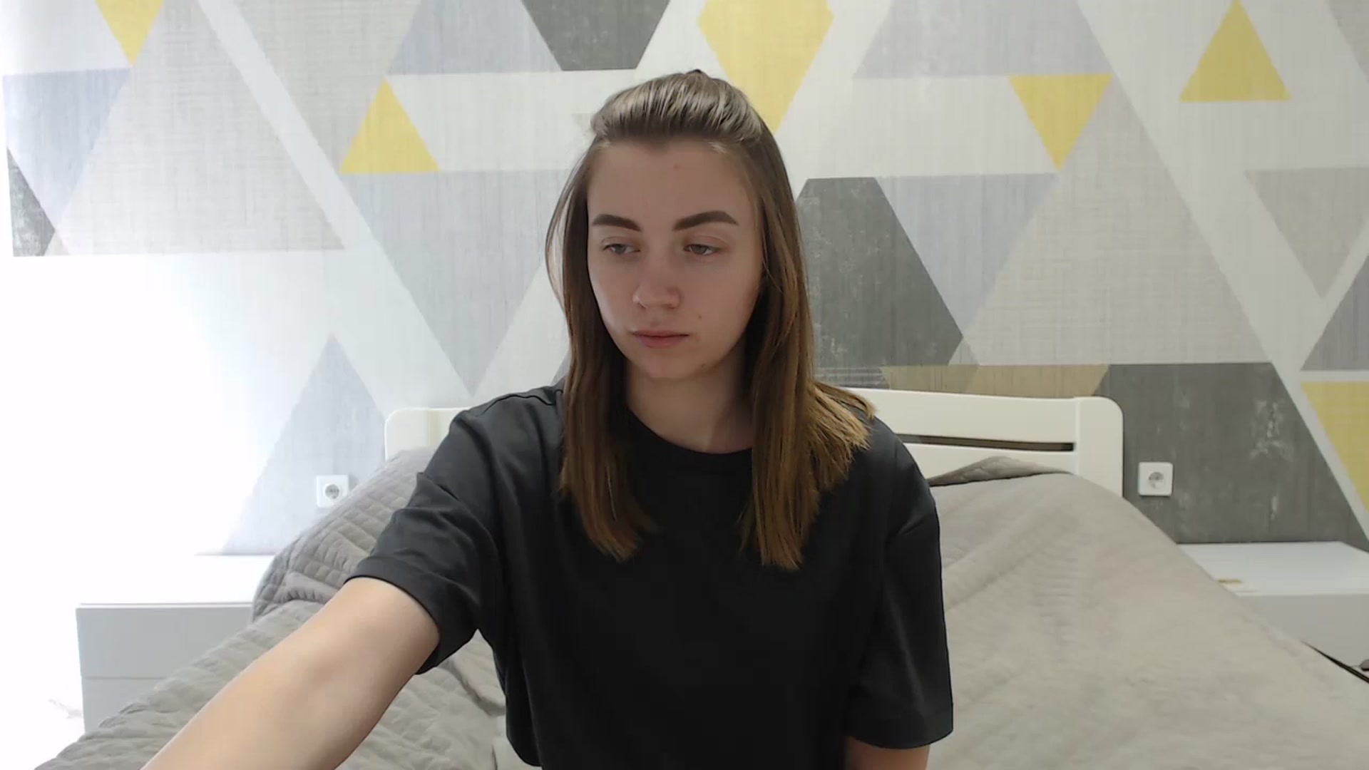 Gallery image thumbnail from Sulfate0's myfreecams stream on, 04/21/2025, 10:28 image 2 of 20