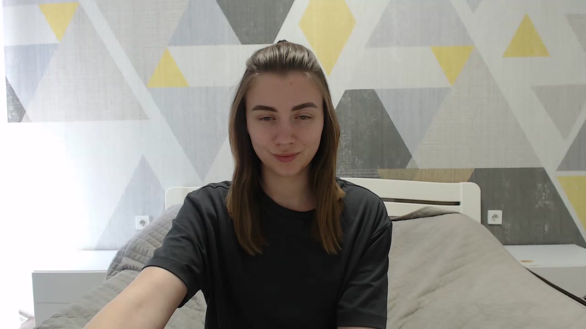 Gallery image thumbnail from Sulfate0's myfreecams stream on, 04/21/2025, 10:50 image 12 of 20