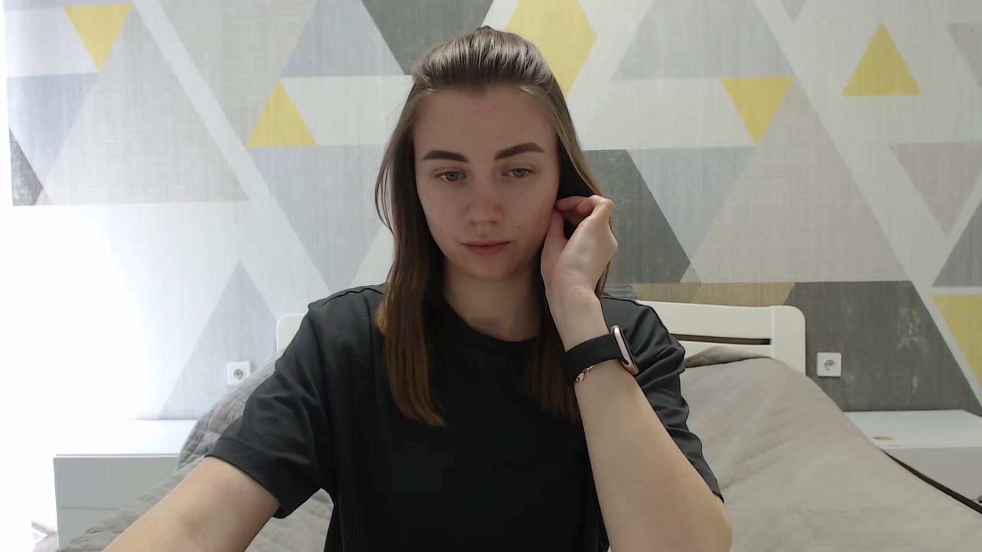 Gallery image thumbnail from Sulfate0's myfreecams stream on, 04/21/2025, 10:50 image 9 of 20