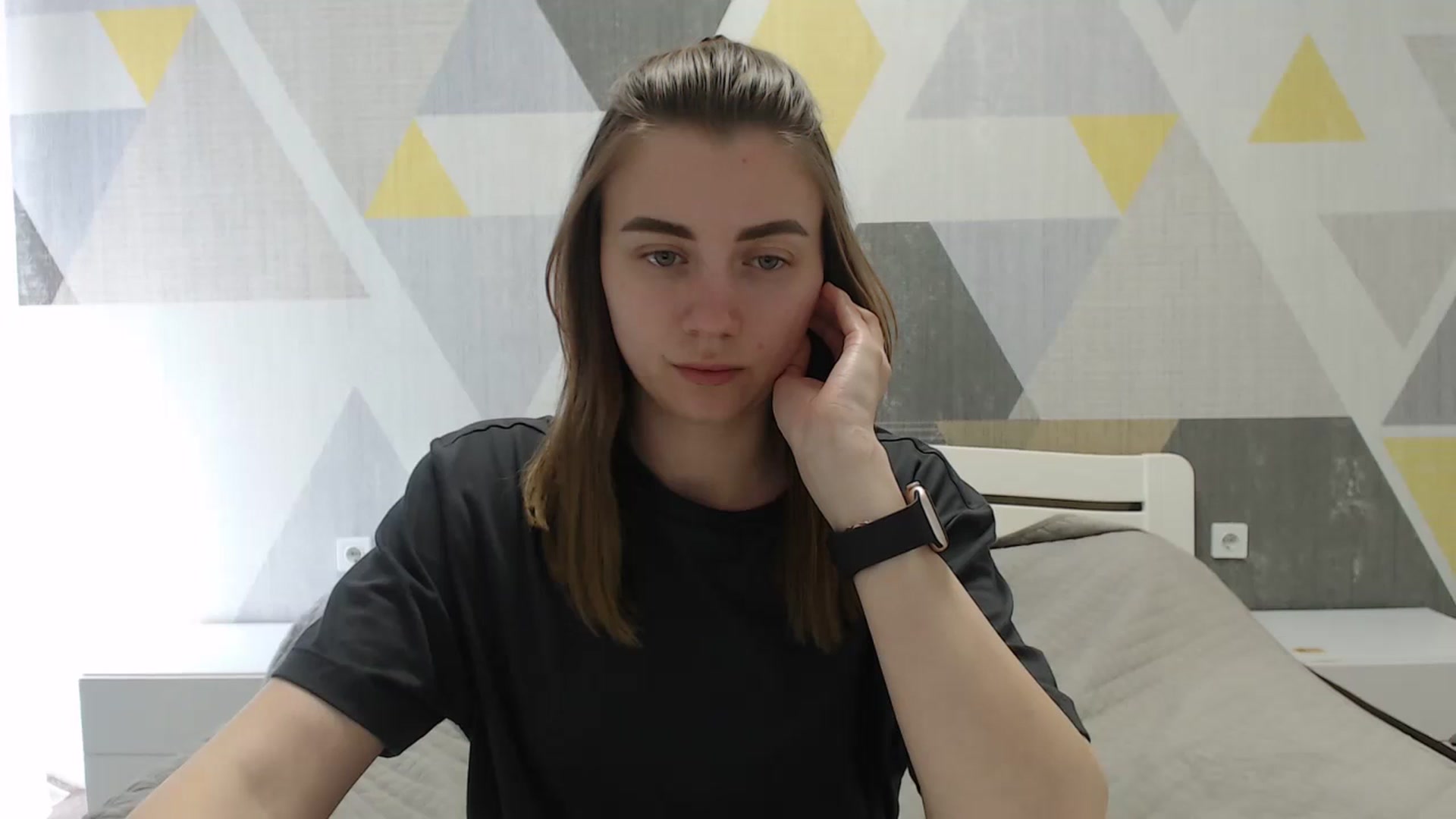 Gallery image thumbnail from Sulfate0's myfreecams stream on, 04/21/2025, 10:50 image 5 of 20