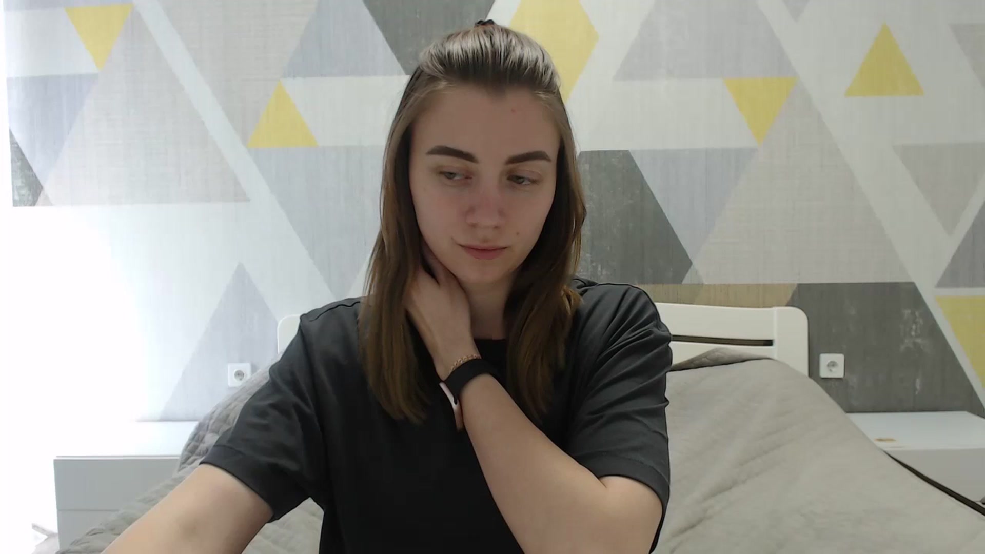 Gallery image thumbnail from Sulfate0's myfreecams stream on, 04/21/2025, 10:50 image 1 of 20