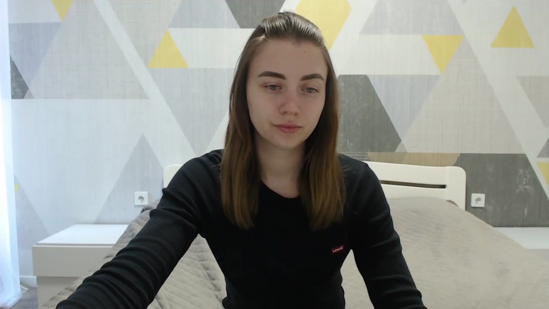 Gallery image thumbnail from Sulfate0's myfreecams stream on, 04/22/2025, 07:40 image 16 of 20