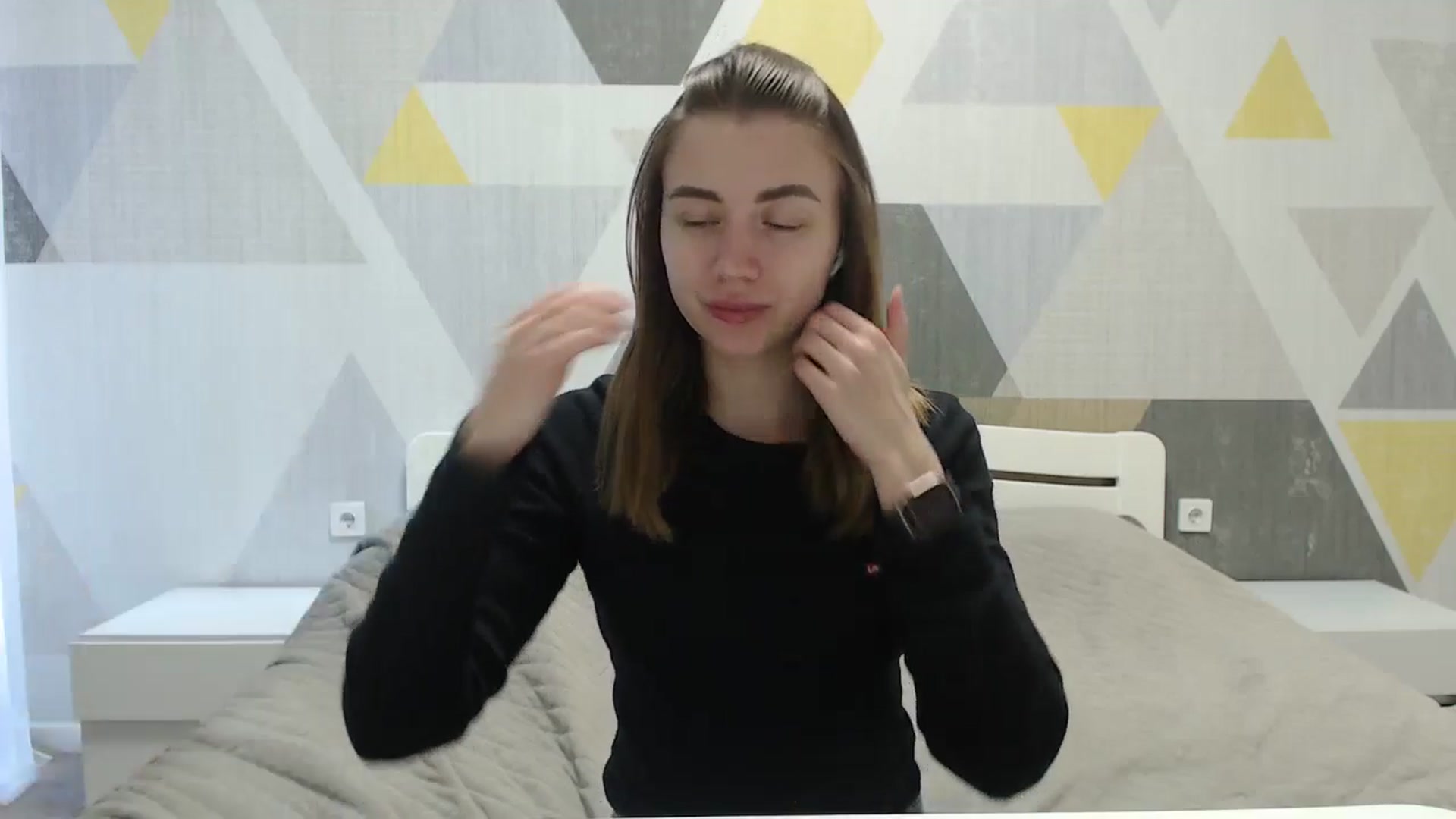 Gallery image thumbnail from Sulfate0's myfreecams stream on, 04/22/2025, 07:40 image 2 of 20