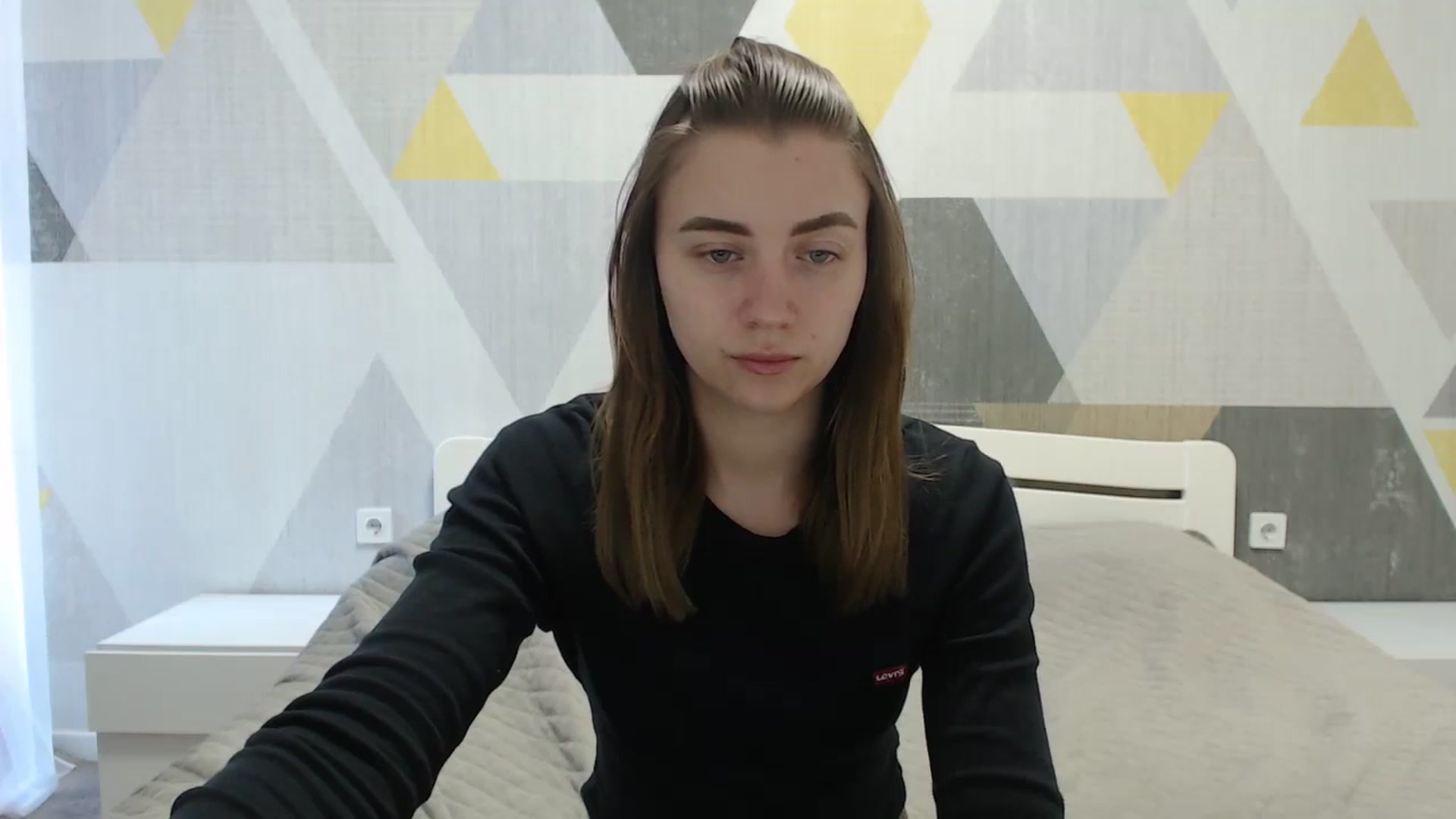 Gallery image thumbnail from Sulfate0's myfreecams stream on, 04/22/2025, 07:40 image 15 of 20