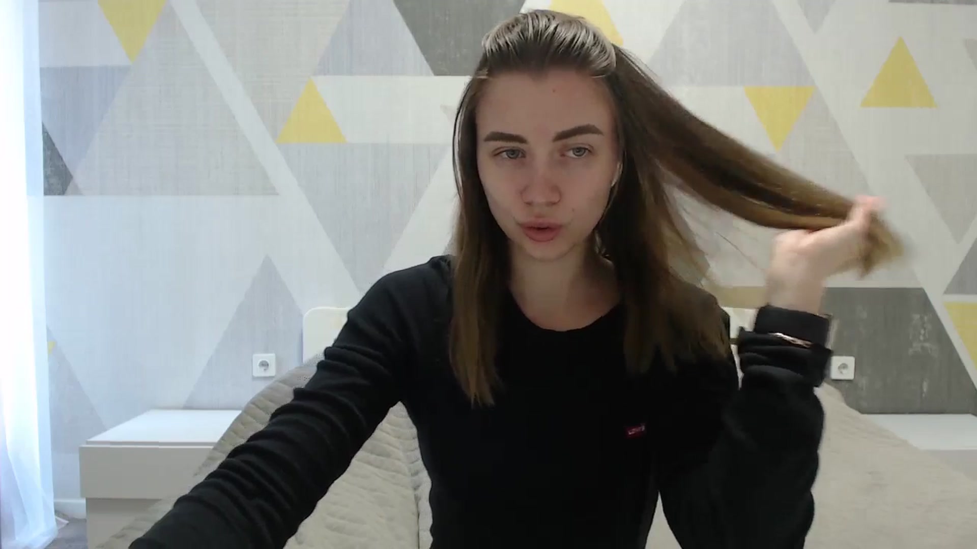 Gallery image thumbnail from Sulfate0's myfreecams stream on, 04/22/2025, 08:23 image 8 of 20