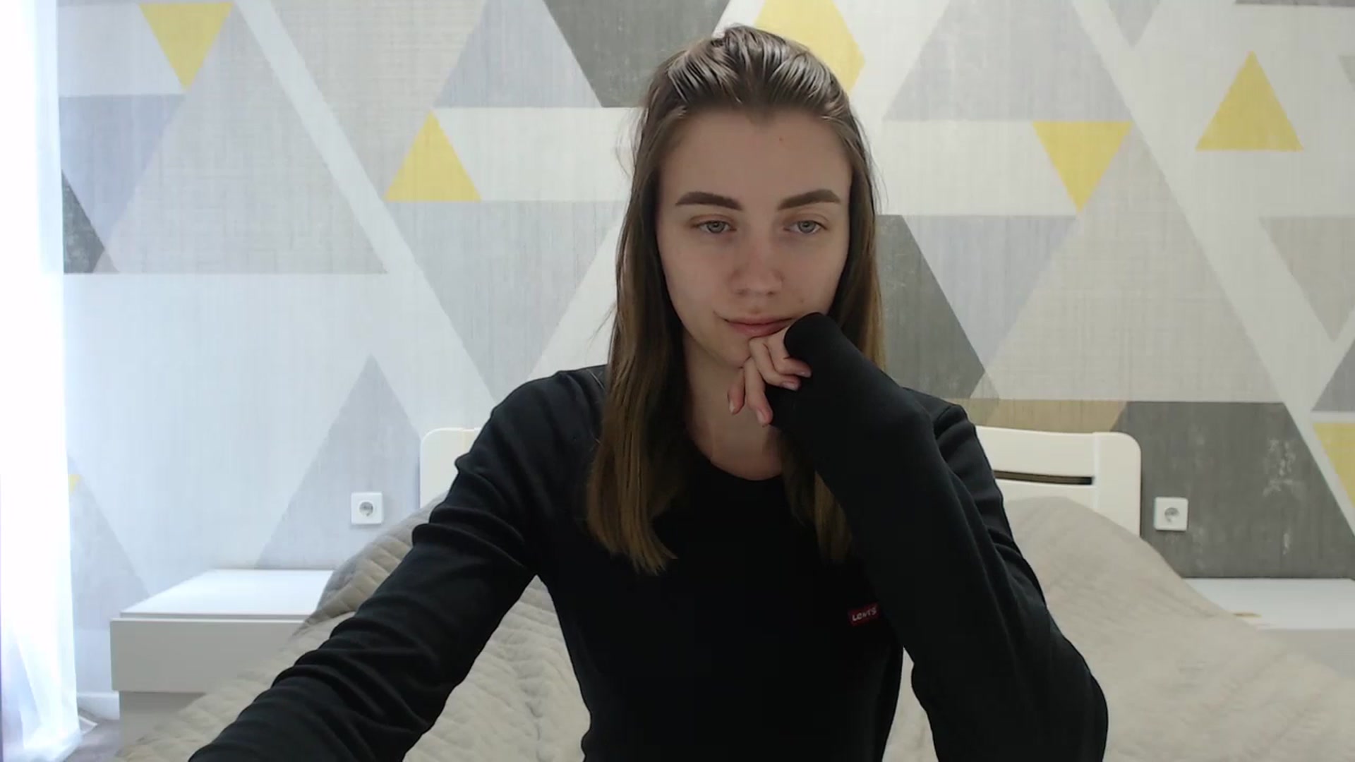 Gallery image thumbnail from Sulfate0's myfreecams stream on, 04/22/2025, 09:23 image 16 of 20