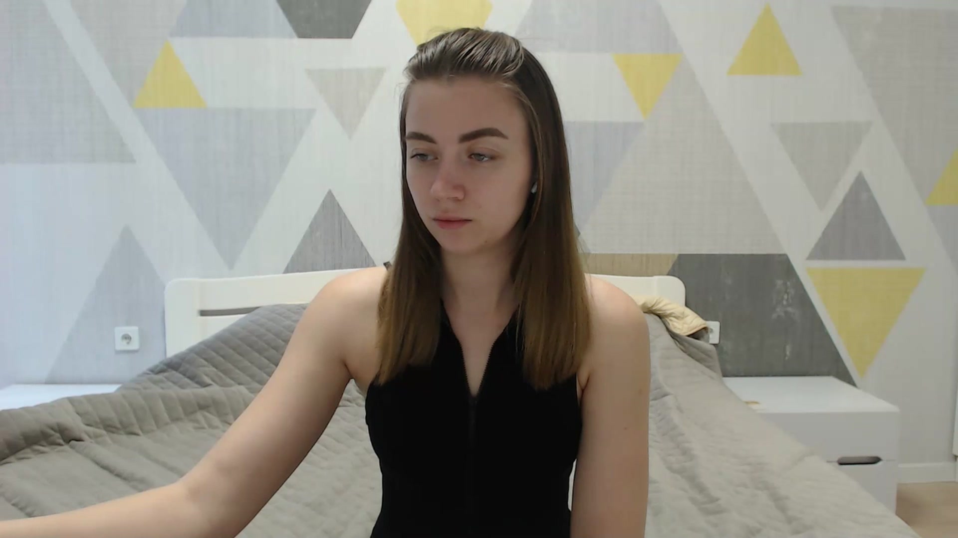 Gallery image thumbnail from Sulfate0's myfreecams stream on, 04/24/2025, 08:29 image 14 of 20