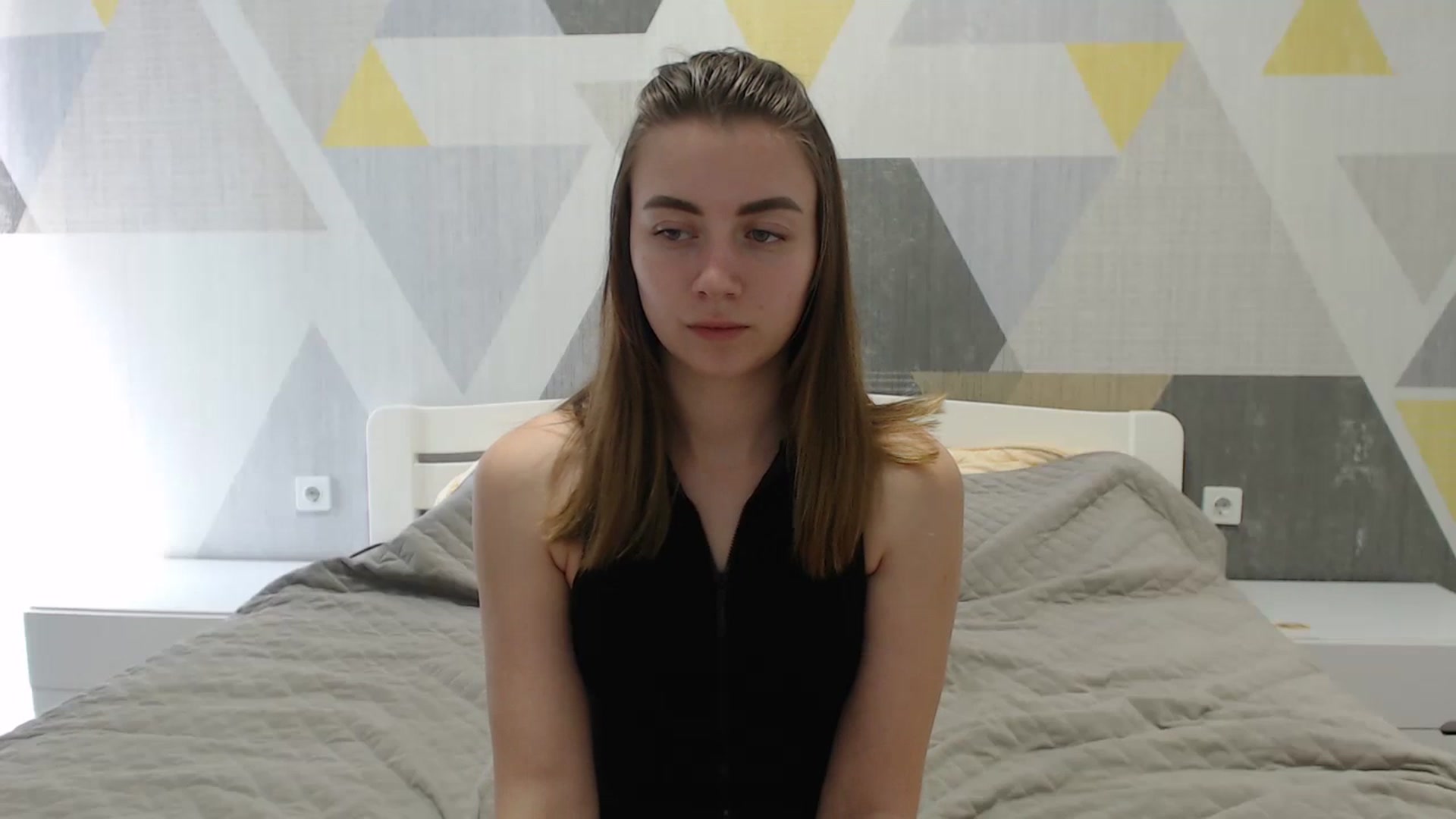 Gallery image thumbnail from Sulfate0's myfreecams stream on, 04/24/2025, 10:09 image 4 of 20